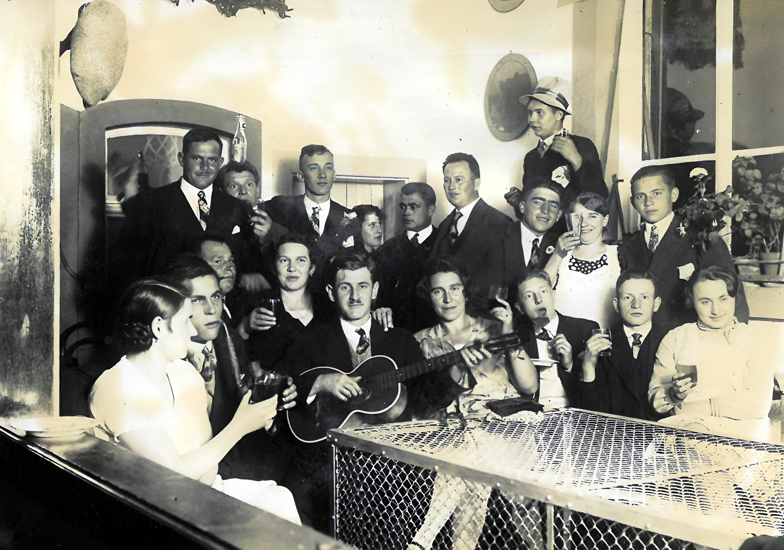 Einweihungsfeier im Café Schmitt 1927