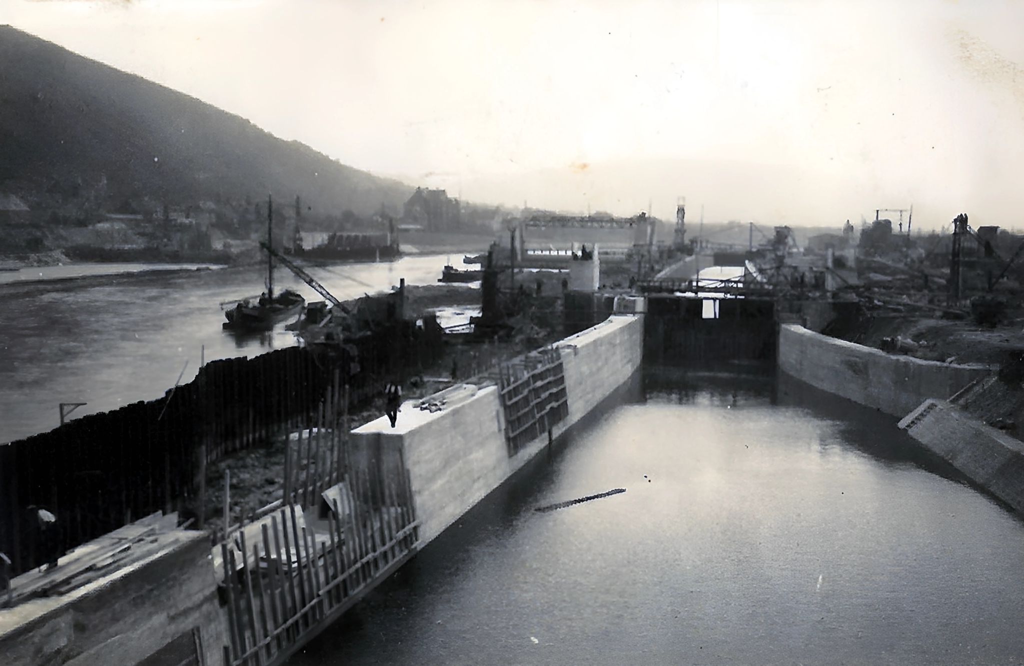 Bau der Schleusenkammer 1929