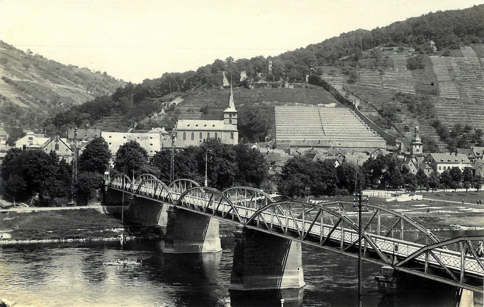 Die Mainbrücke im Jahr 1920