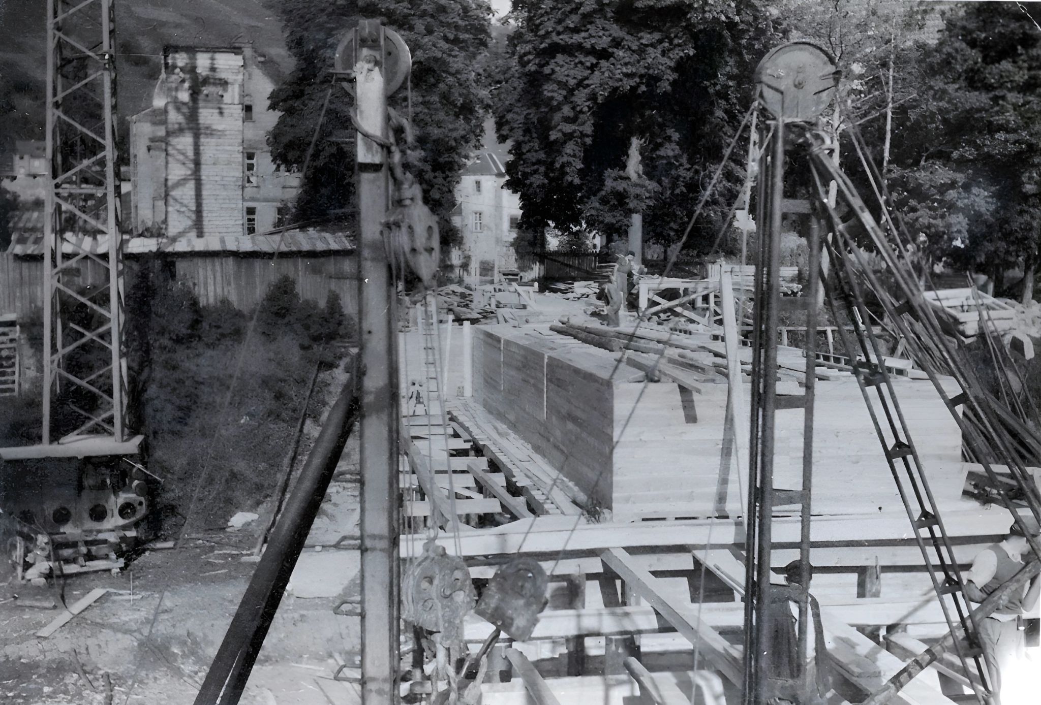 Neubau der Mainbrücke 1949