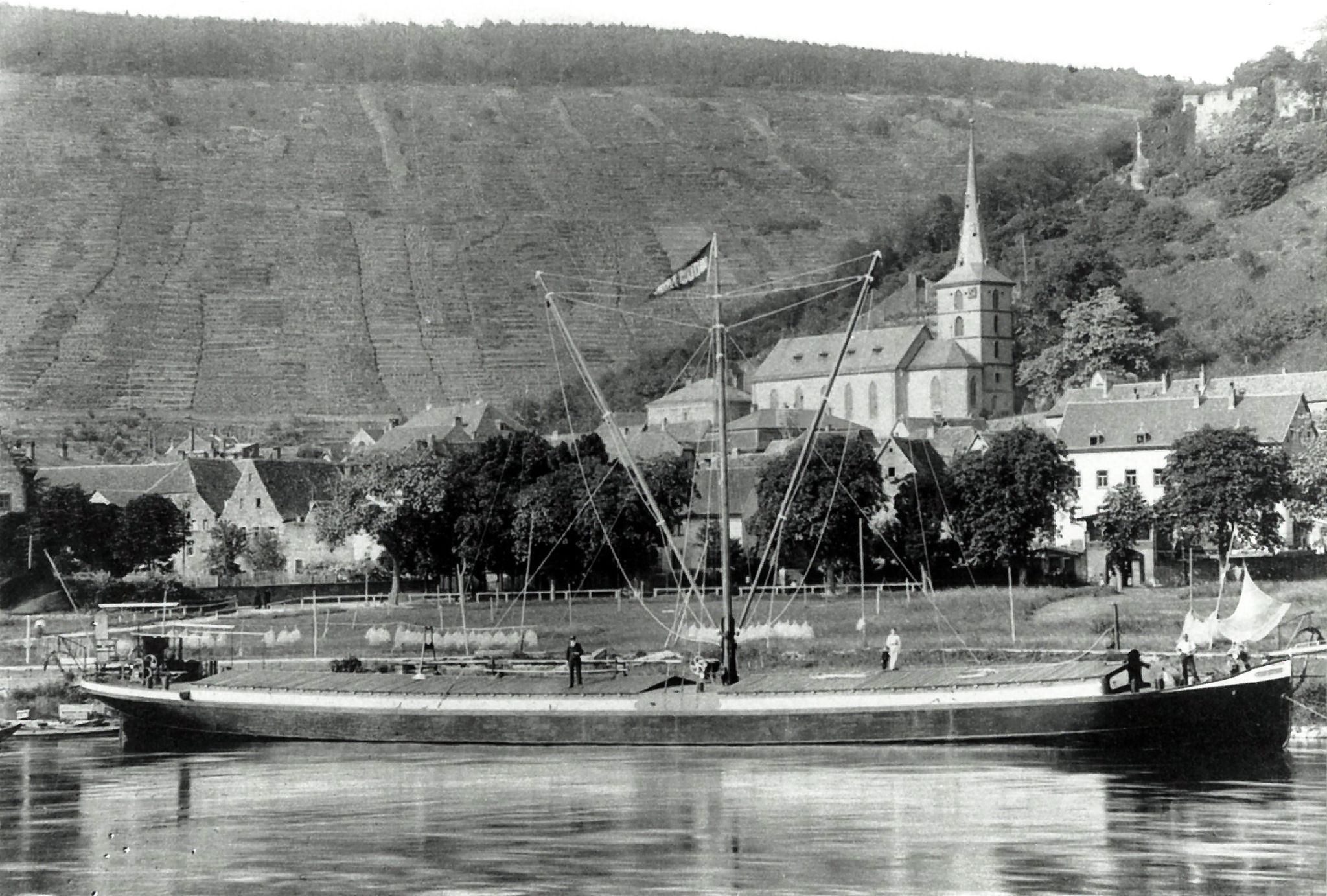 Das Schiff "Fortschritt"