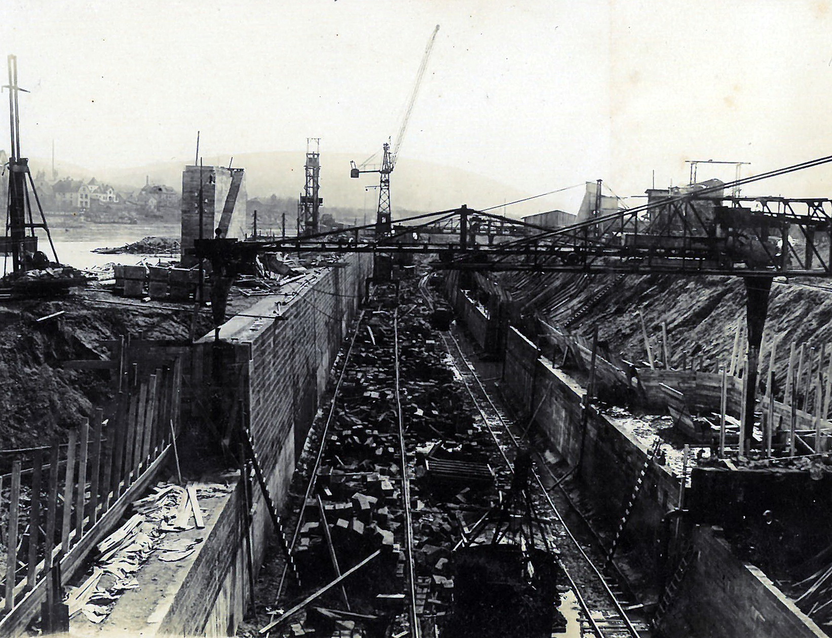 Bau der Staustufe 1929