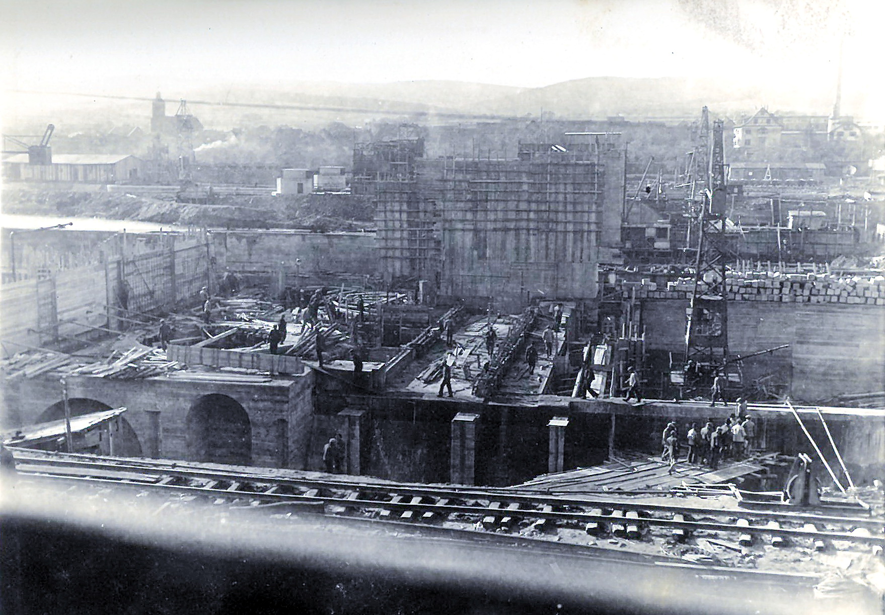 Bau der Staustufe 1929