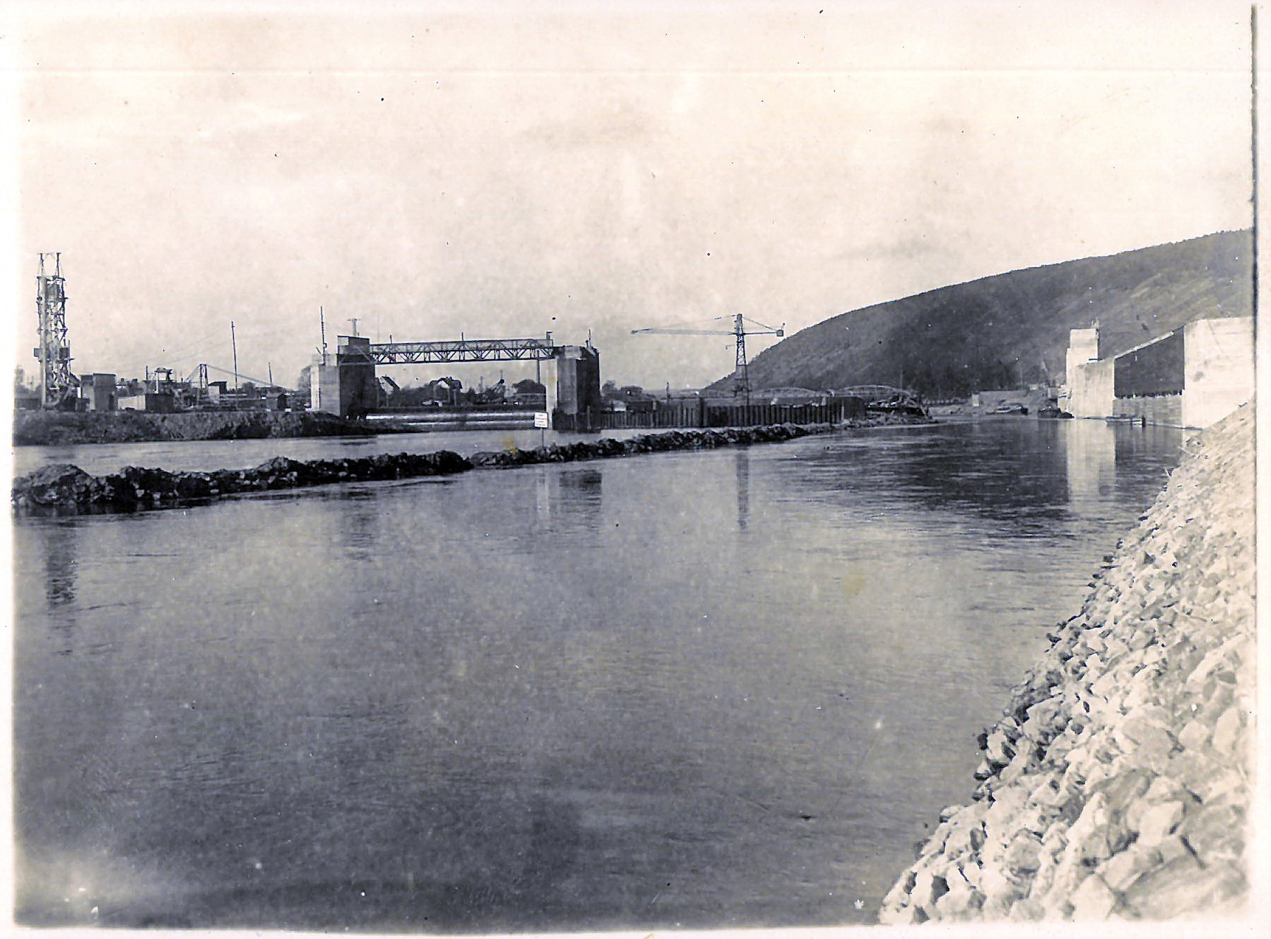 Bau der Staustufe 1929