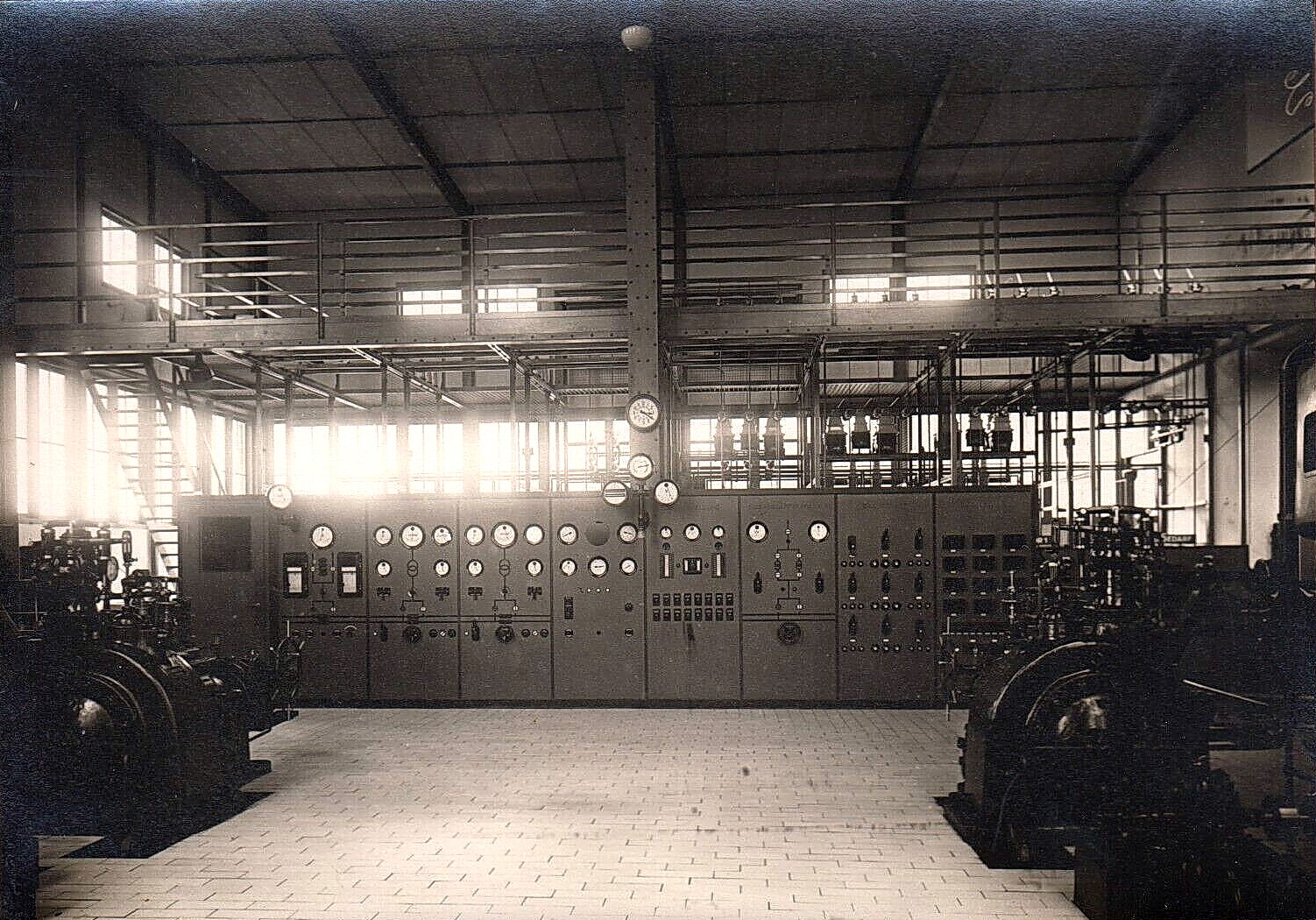 Innenansicht des Kraftwerksgebäudes