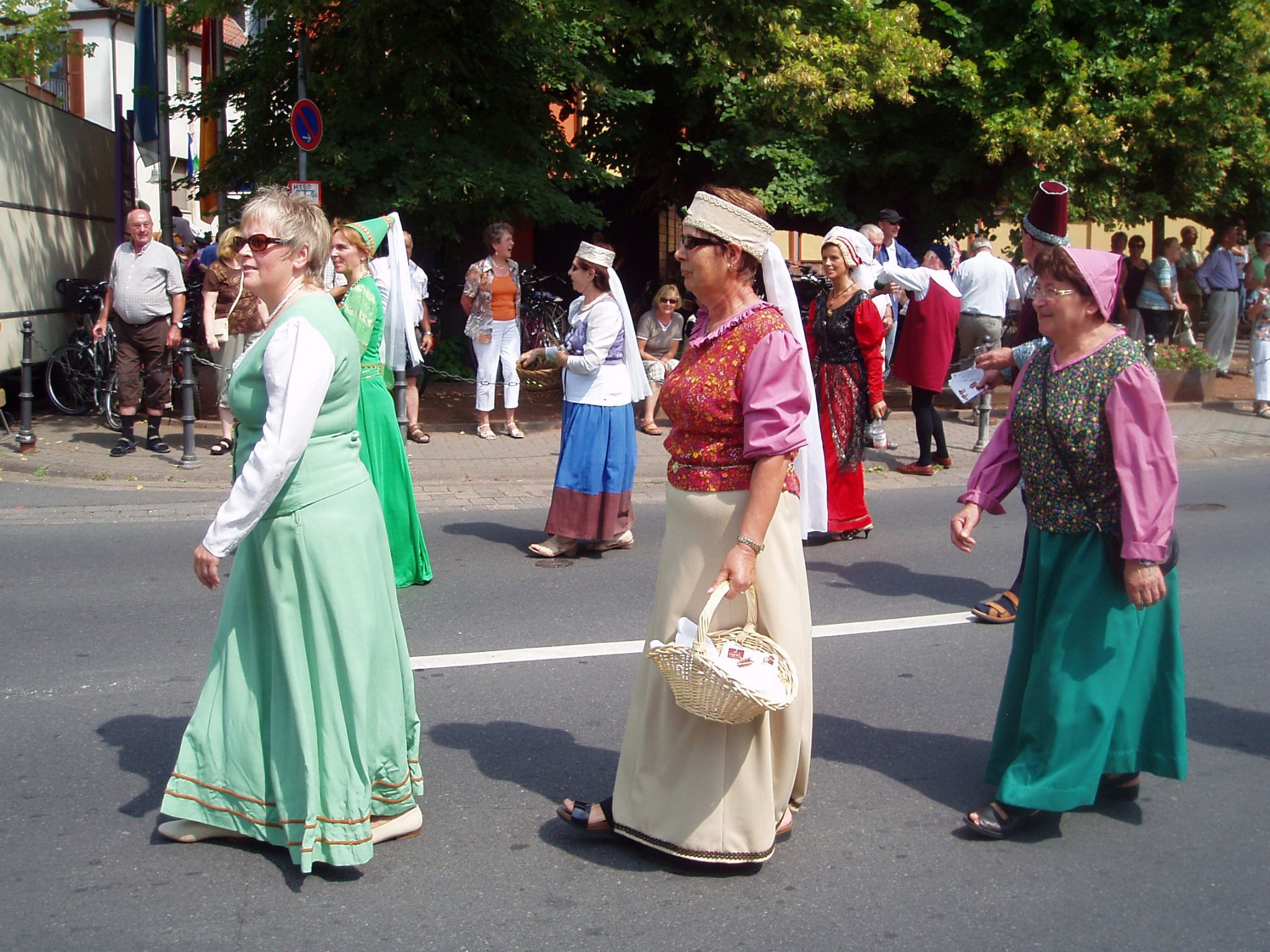 Jubiläumsfestzug 100 Jahre Weinbauverein