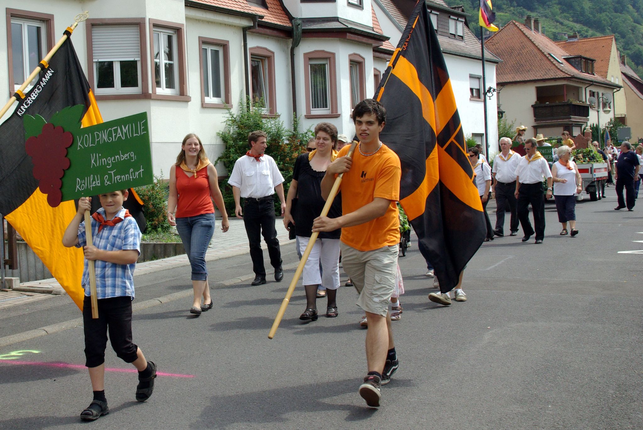 Jubiläumsfestzug 100 Jahre Weinbauverein