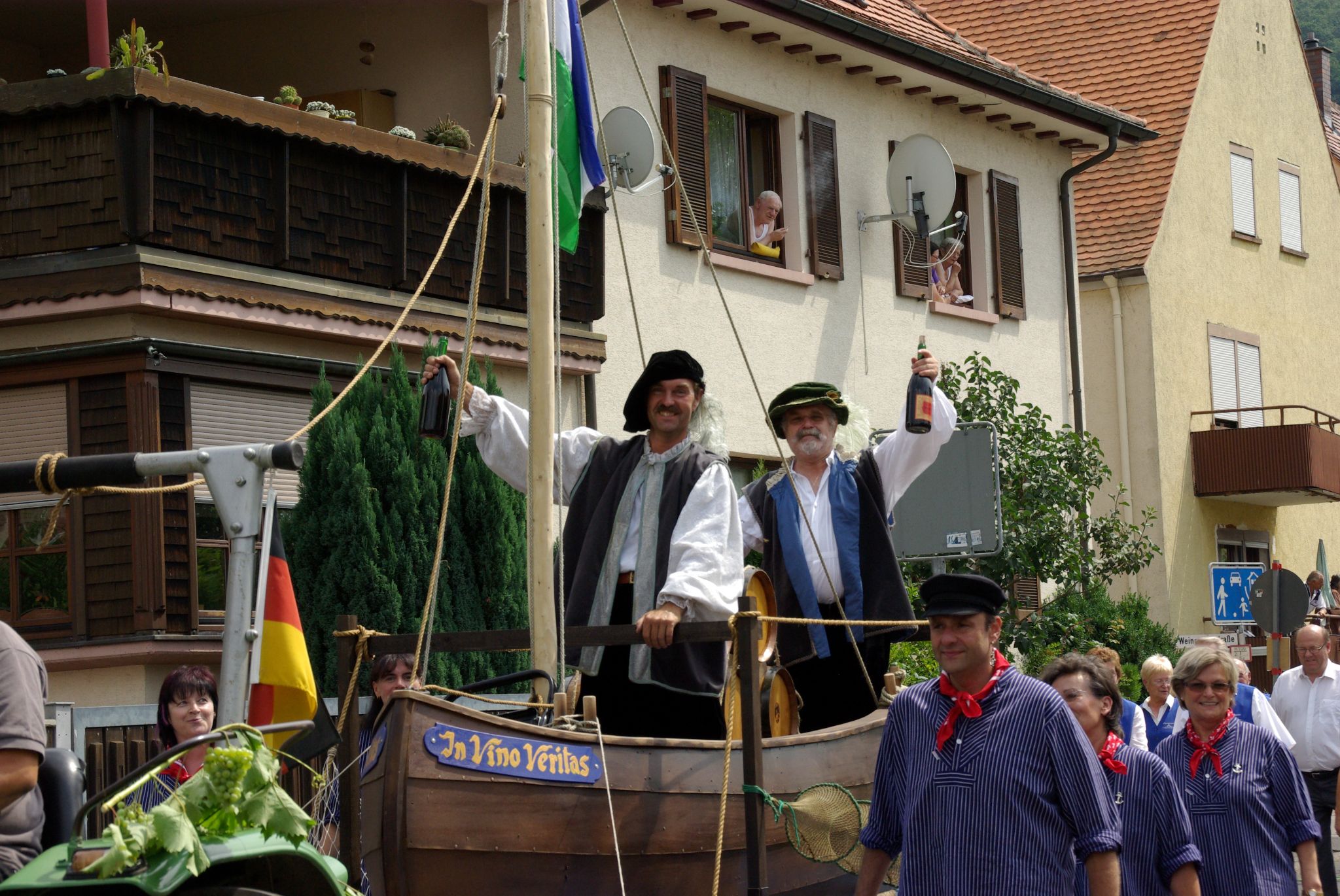 Jubiläumsfestzug 100 Jahre Weinbauverein