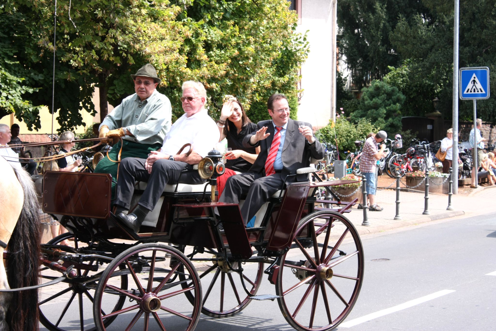 Jubiläumsfestzug 100 Jahre Weinbauverein