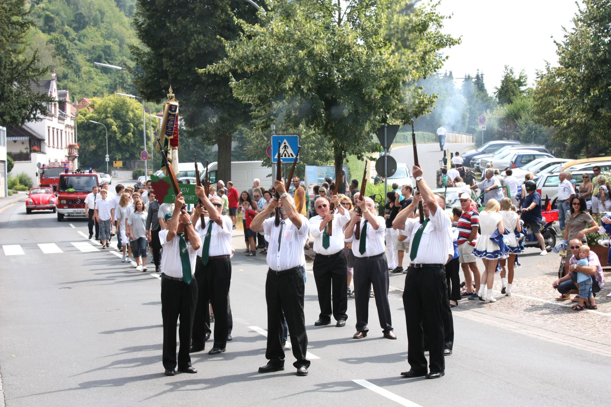 Jubiläumsfestzug 100 Jahre Weinbauverein