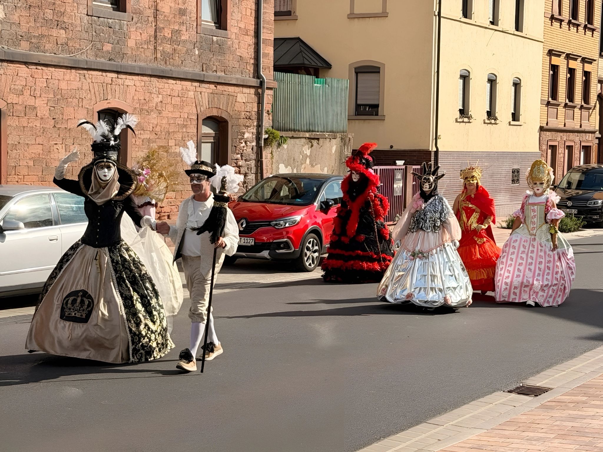 18 230 ah Venezianischer Karneval 20261004