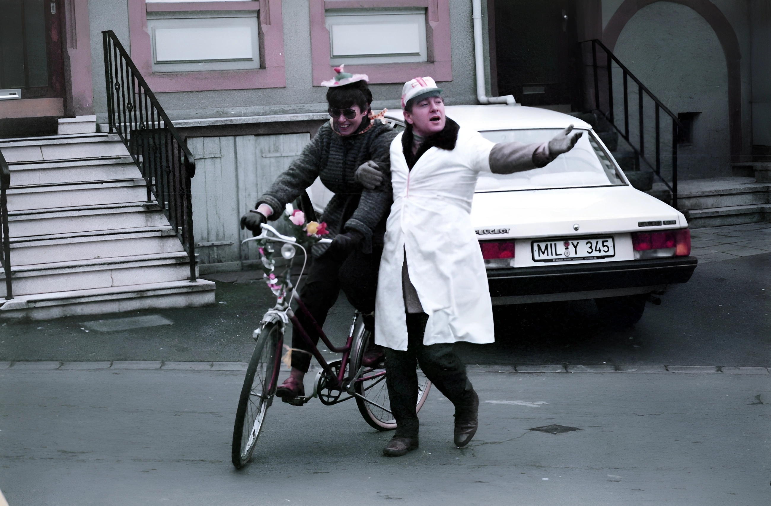 Die Mittwochsturnerinnen am Rosenmontag 1983