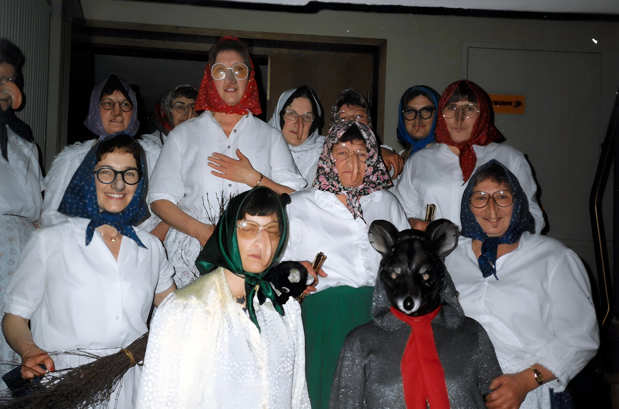 Die Mittwochsturnerinnen am Rosenmontag 1986