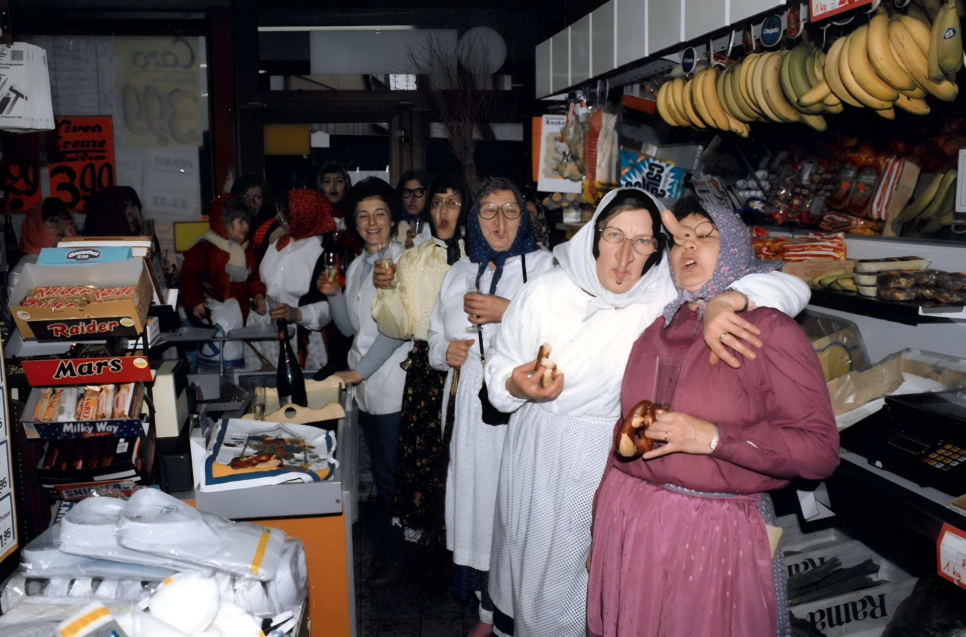 Die Mittwochsturnerinnen am Rosenmontag 1986