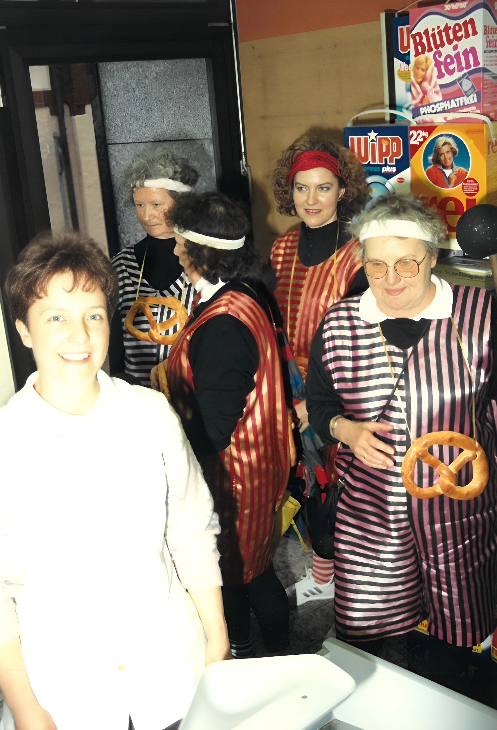 Die Mittwochsturnerinnen am Rosenmontag 1989