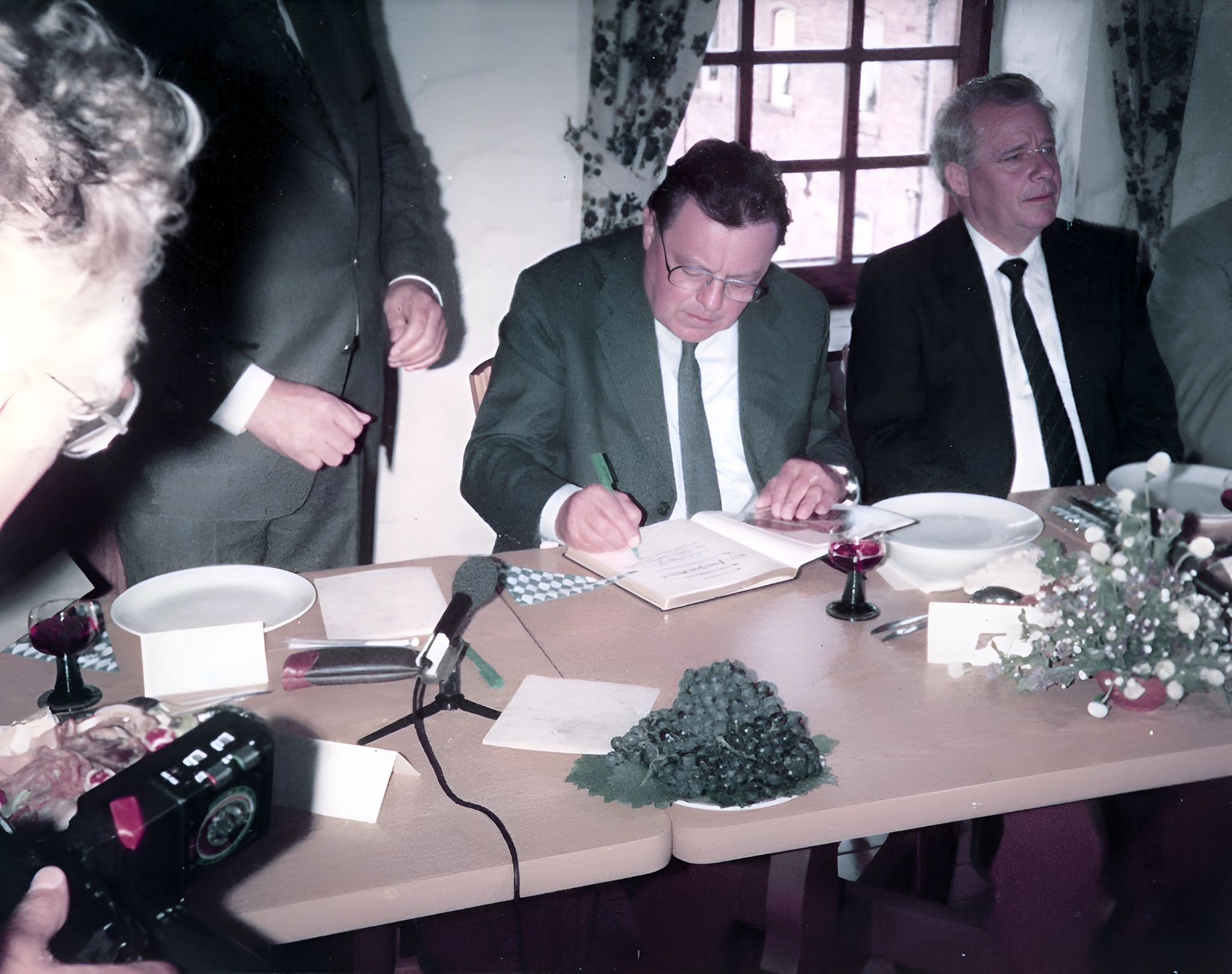 Der Bayerische Ministerpräsident Franz Josef Strauß ist zu Gast in Klingenberg 1982
