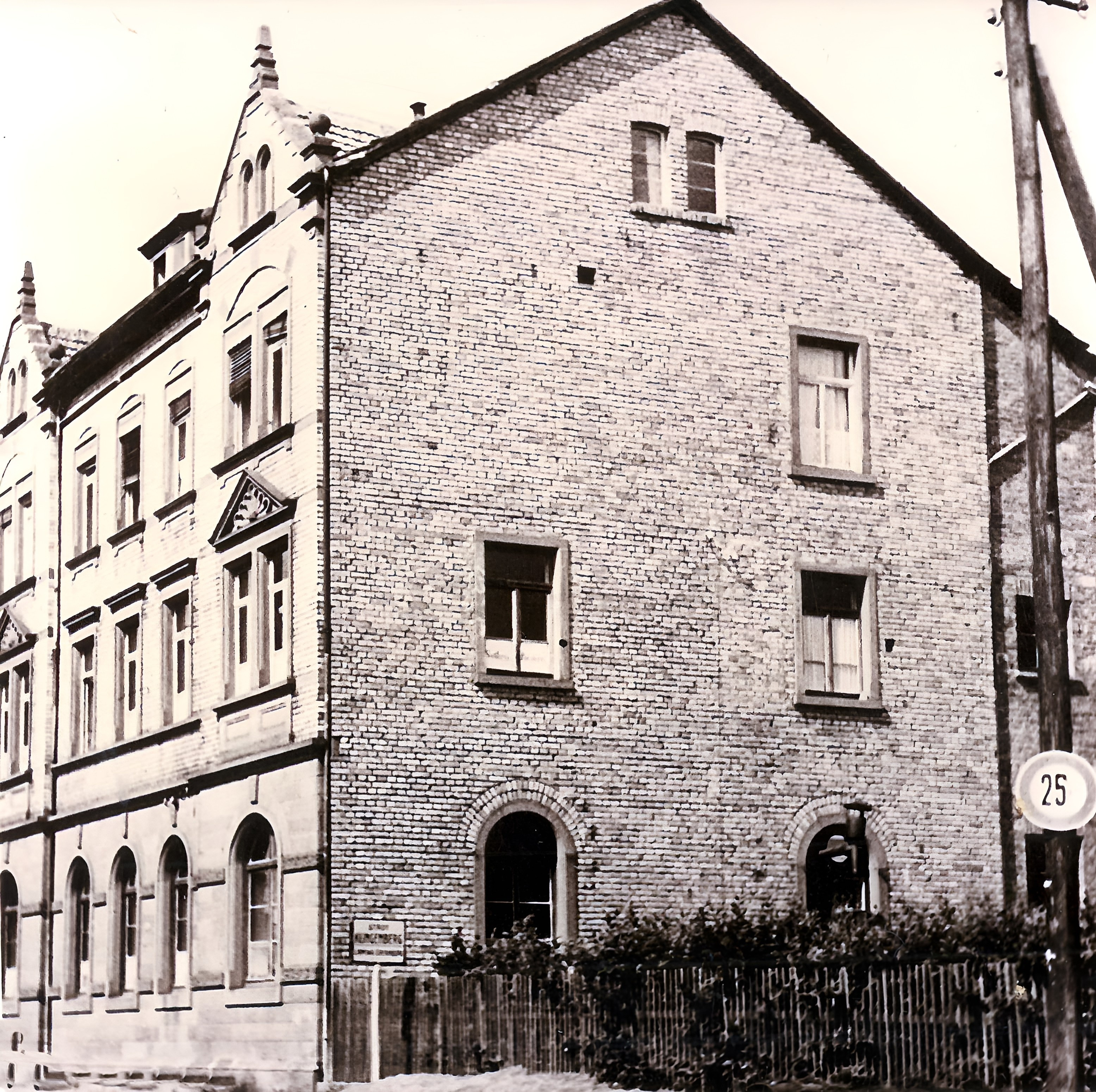 Das Brauereigebäude um 1940