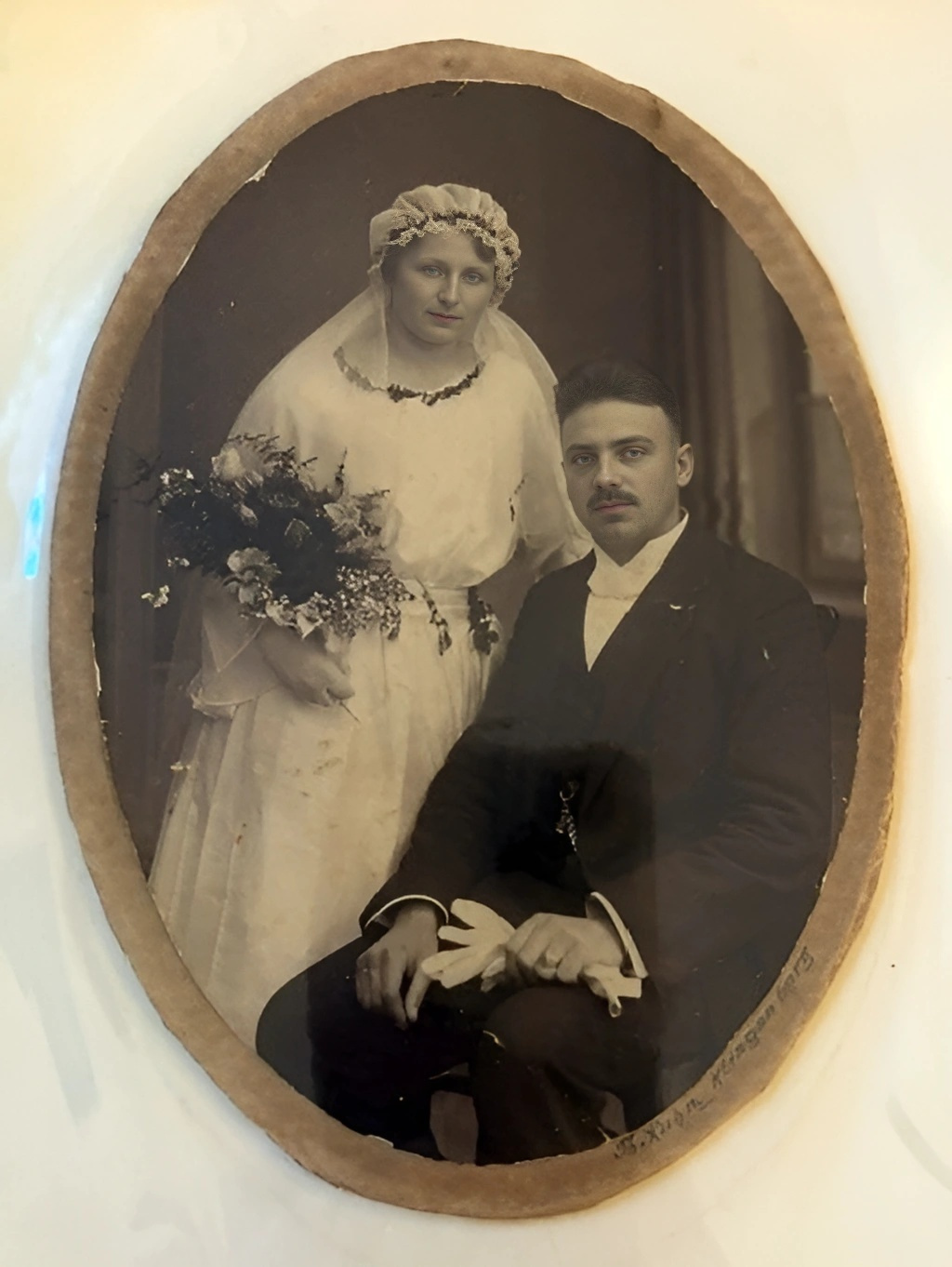 Hochzeitsfoto von Ernst Auer und Adelheid Auer (geb. Schmitt)