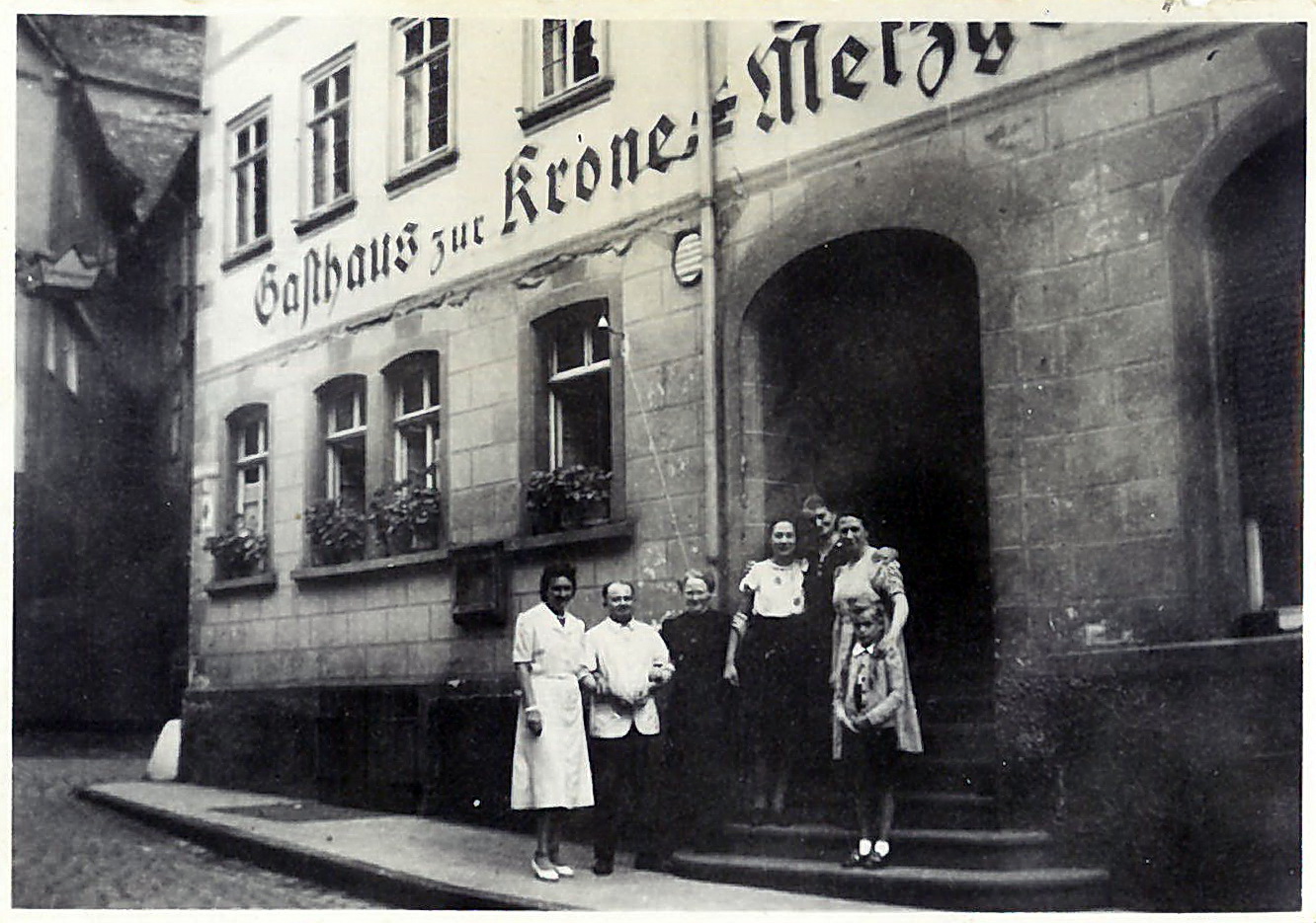 Das Gasthaus "Zur Krone" in den 1940er Jahren