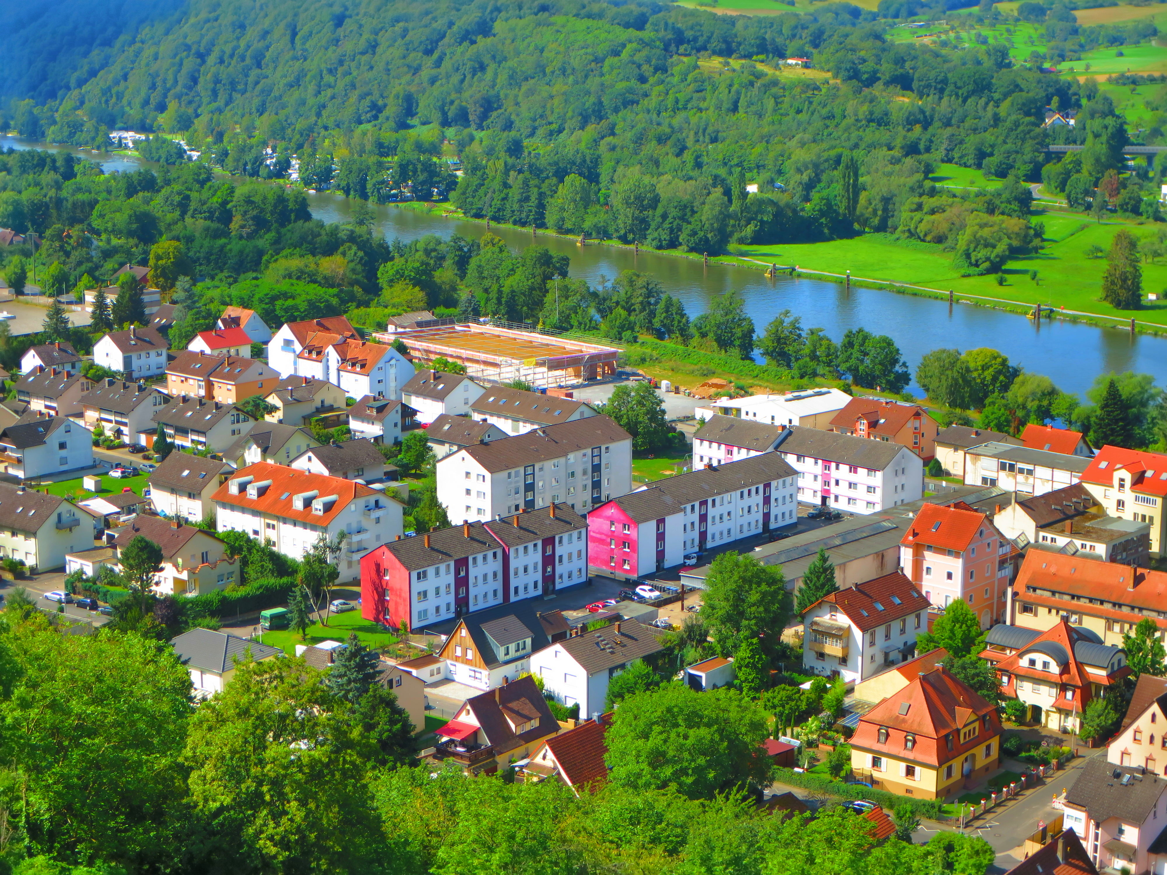 Blick vom Sonnenweg Bickenbachring und Sudetenstraße