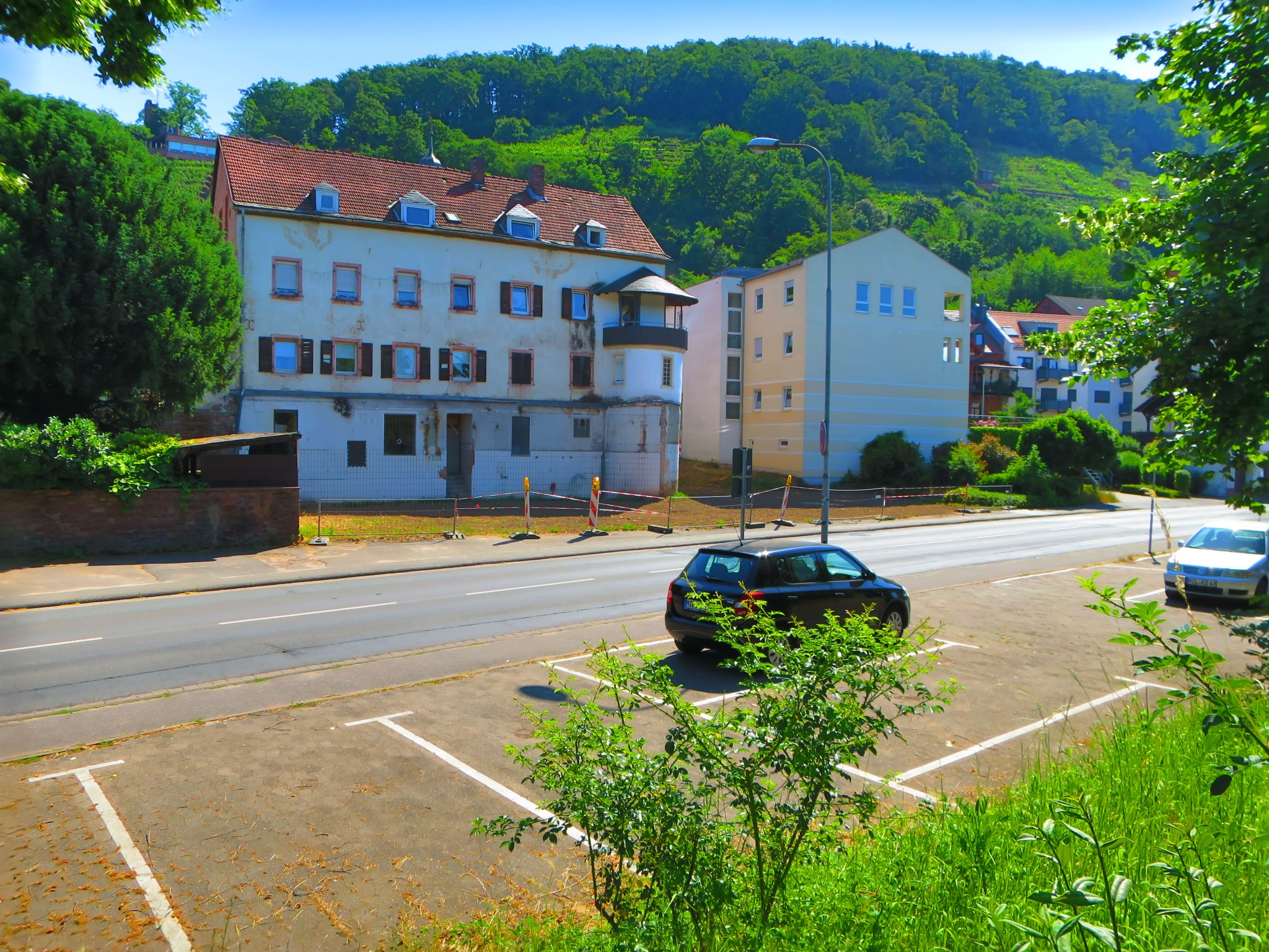 Das "Goldene Kreuz" ist wieder unverbaut zu sehen