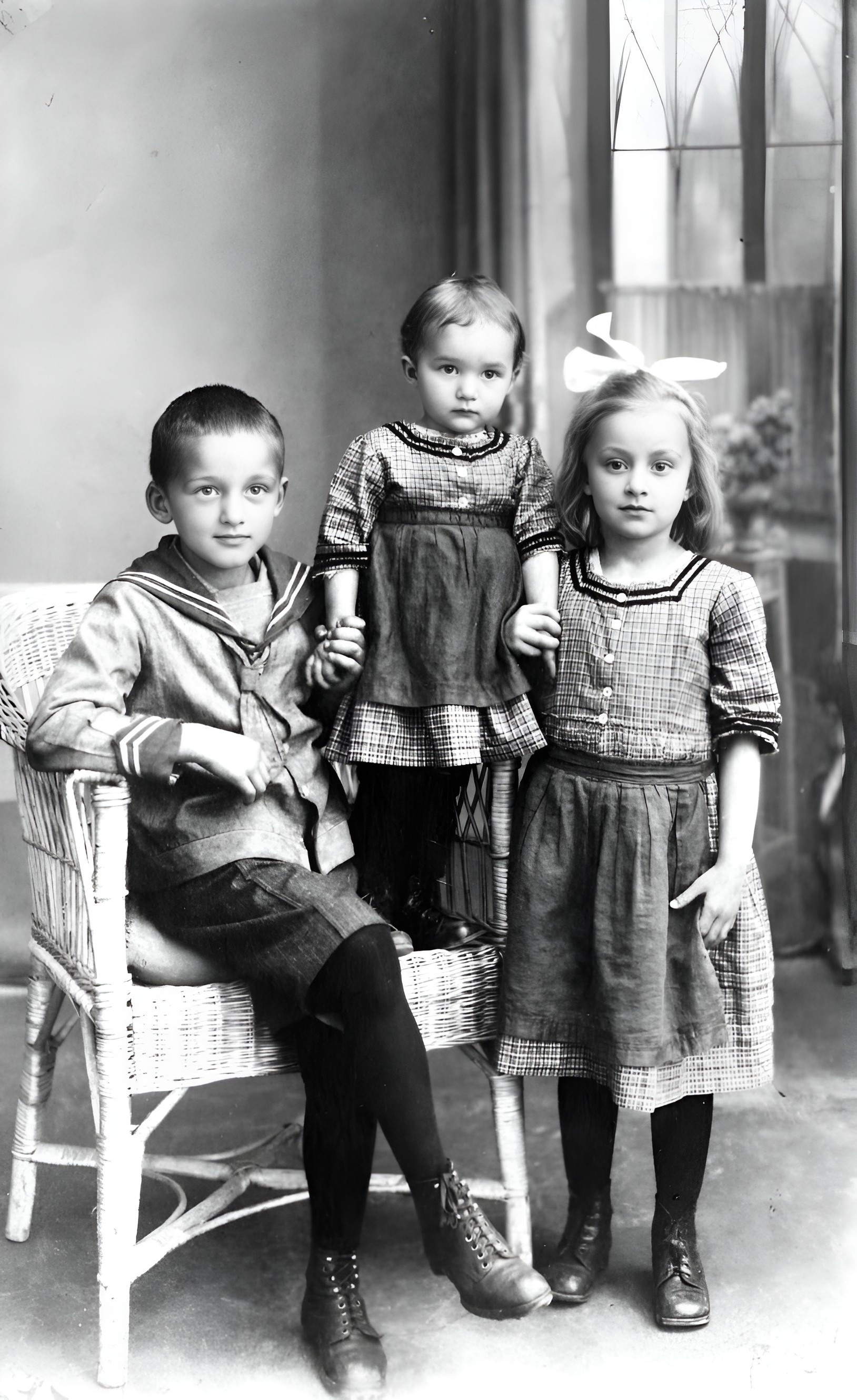 Hermann Pfister, geb. 1913, Helma Hartmann und Frieda Kuhbald