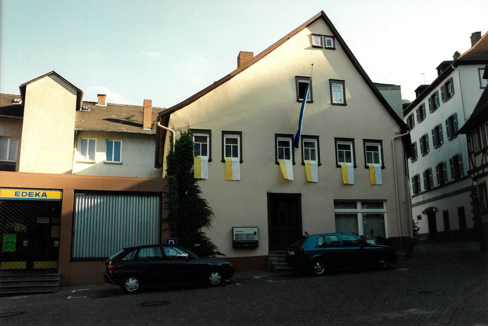 EDEKA-Markt Ebert an Fronleichnam