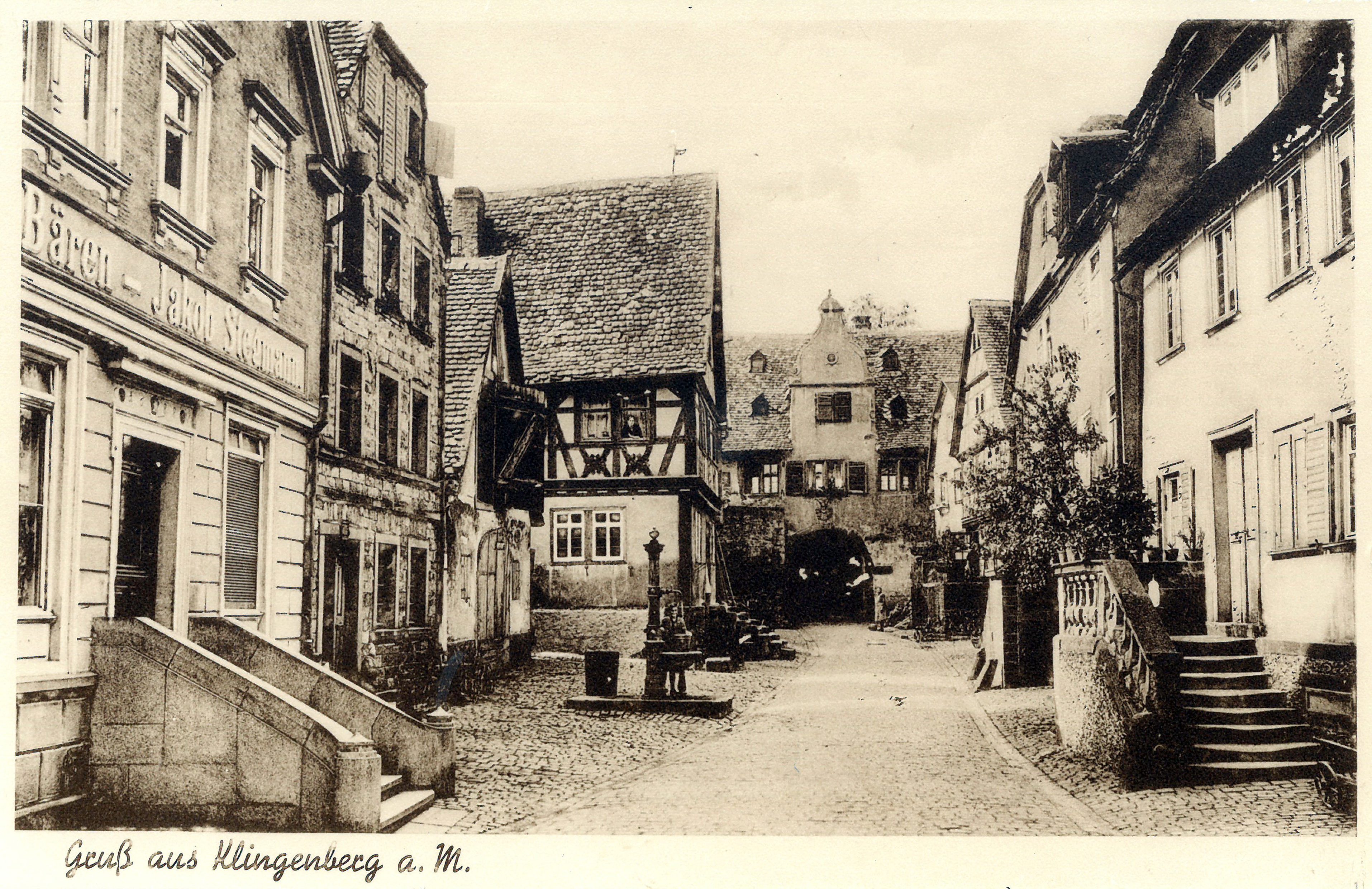 Blick in die Hofstraße um 1900