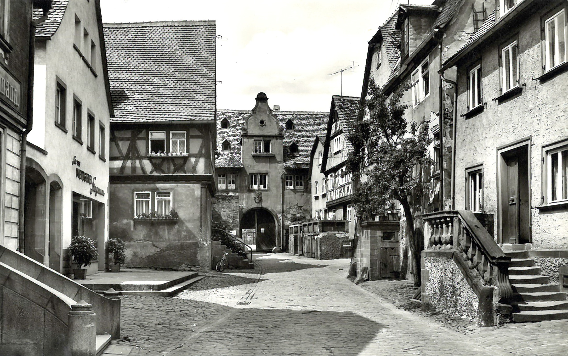 Blick in die Hofstraße um 1950
