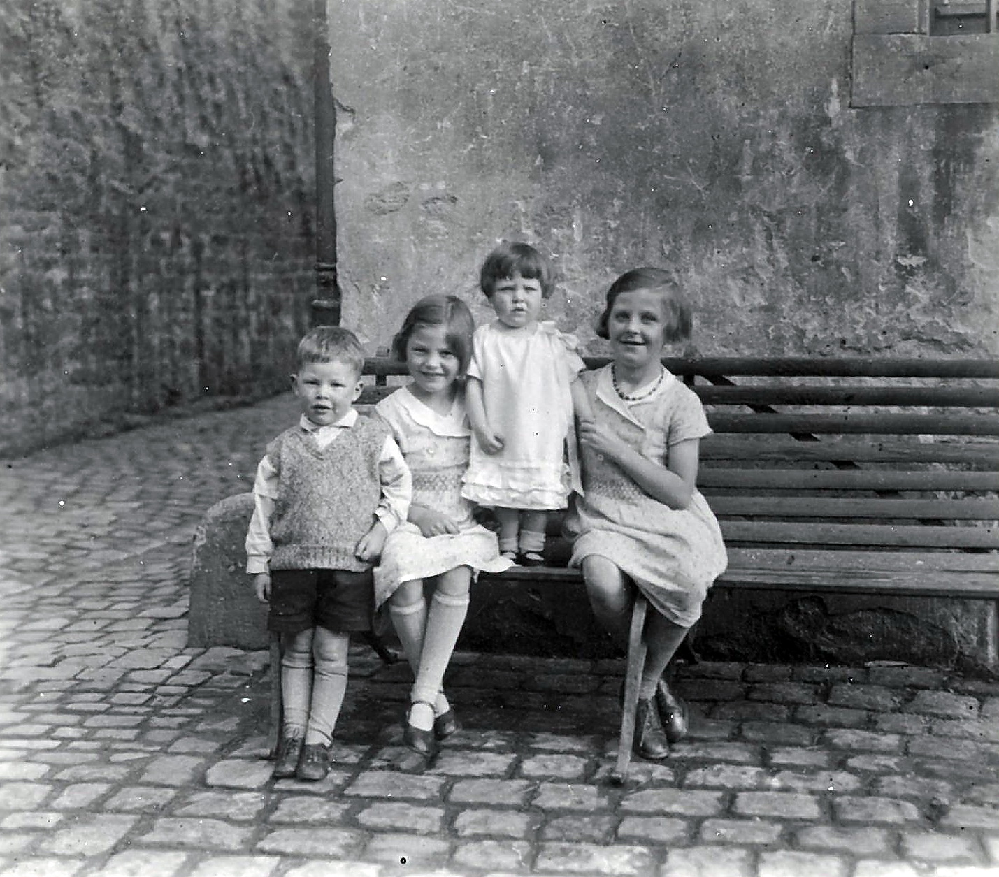 Die Kinder in der Kirchenstraße