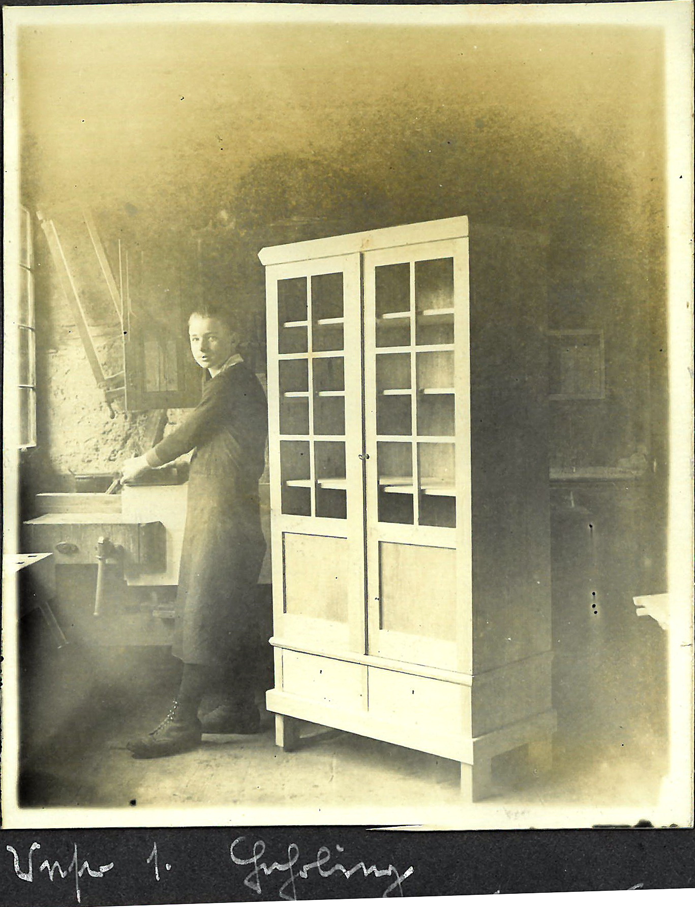 In der Werkstatt am 22.04.1928