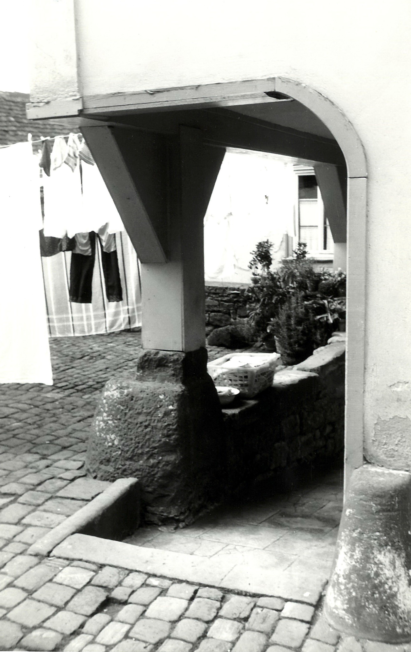 Abgang zur Treppe an der Kirchenstraße 4 zur Hauptstraße