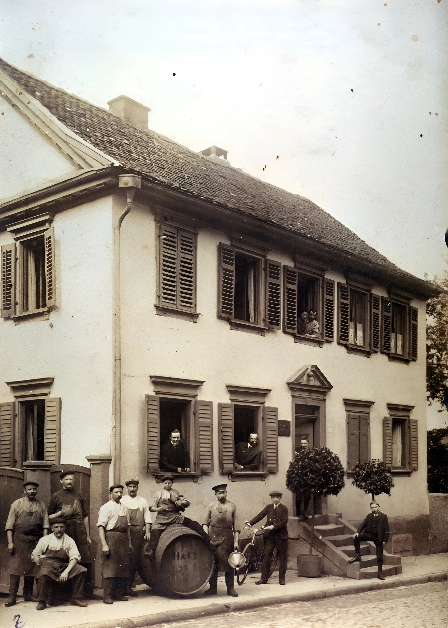 Hausportrait der Küferei Mayer Fried (Ludwigstraße 7)