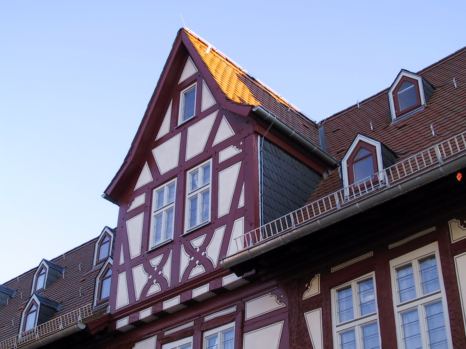 Satteldachgaube des Torhauses