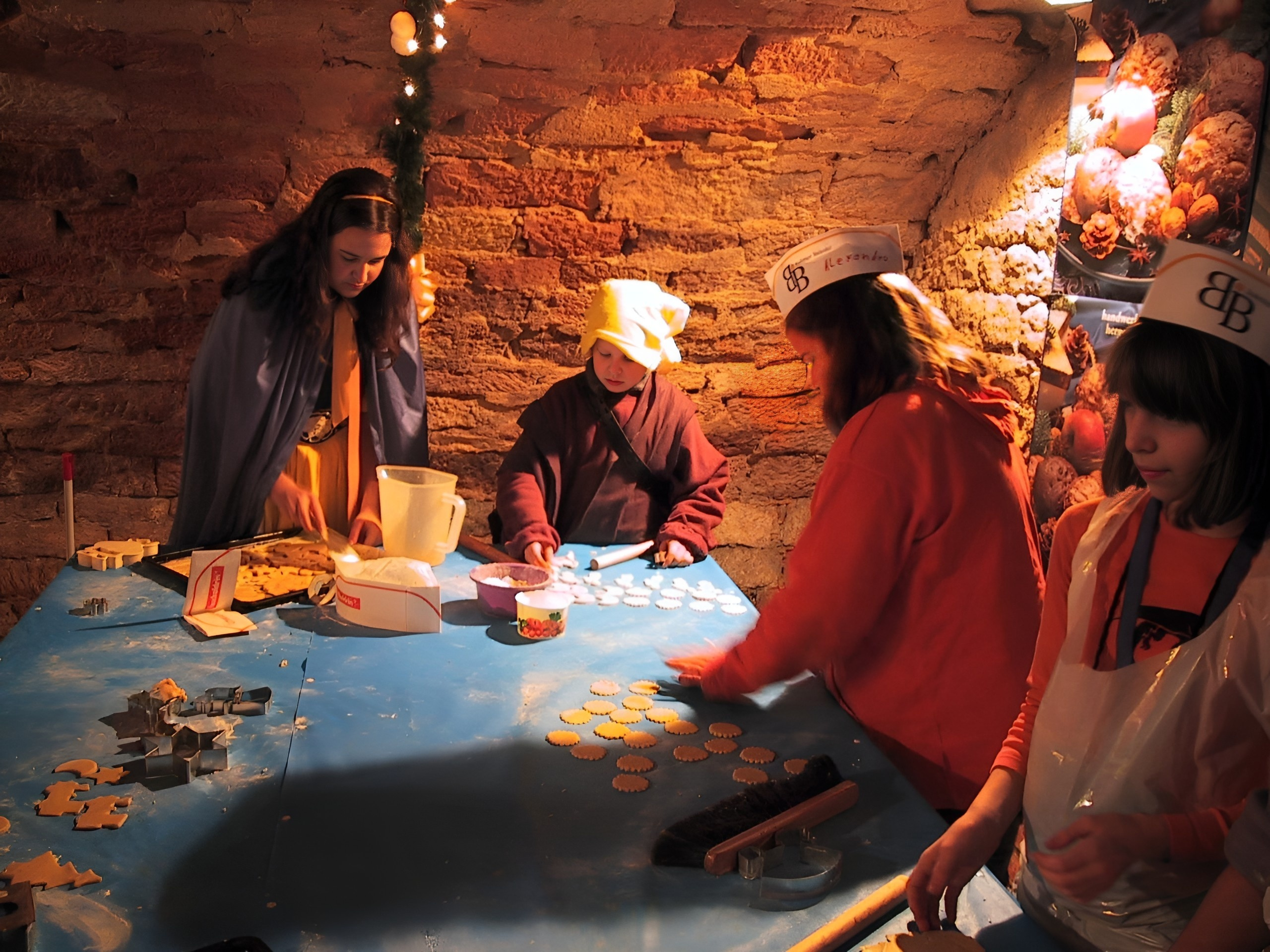 Die Weihnachtsbäckerei im Schlosskeller 2001