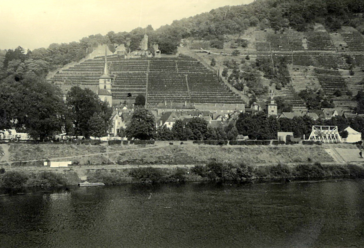 Panoramablick von Trennfurt nach Klingenberg