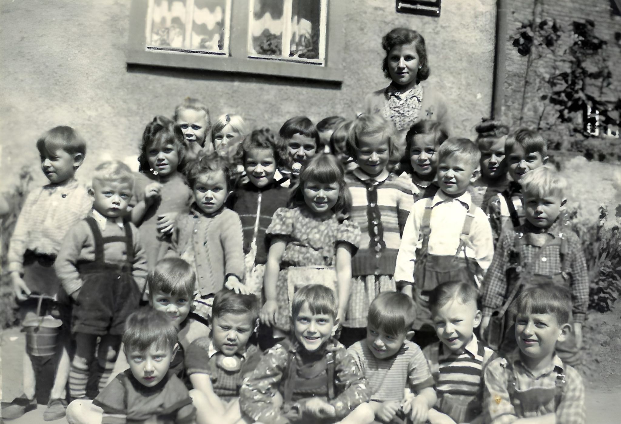 Gruppenfoto Kinderschule in Klingenberg 1955