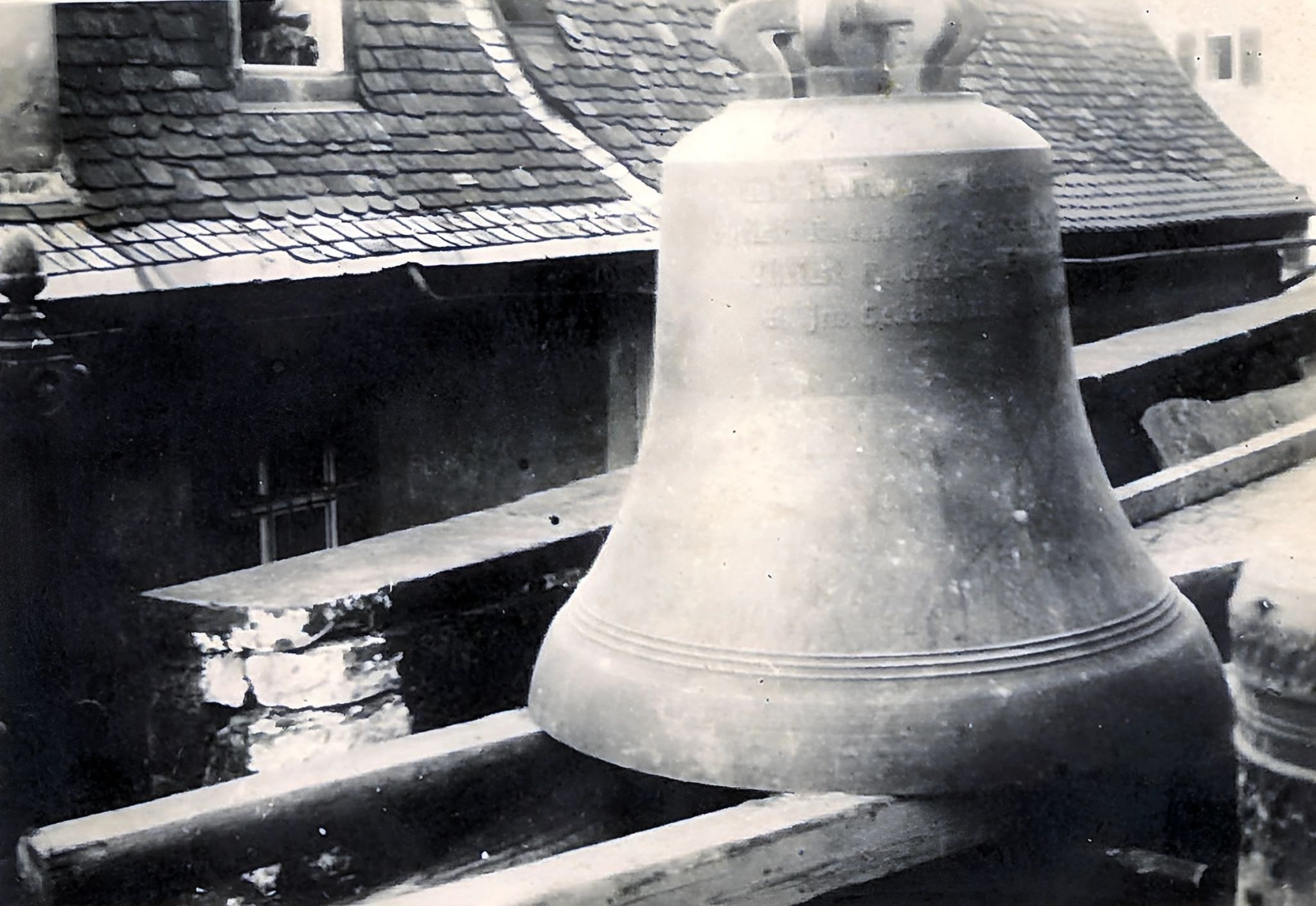 Die Christkönigsglocke trug folgende Inschrift: