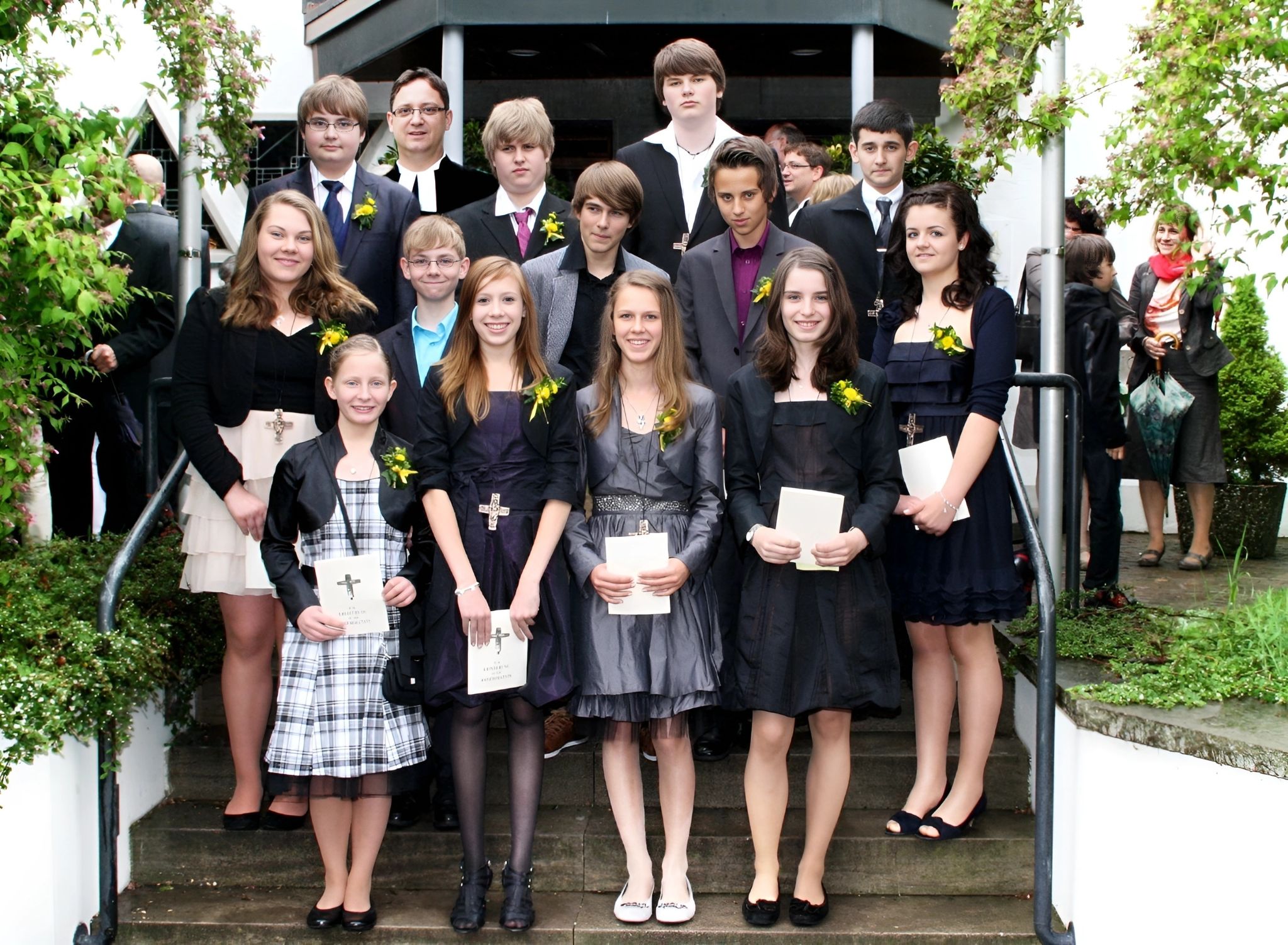 Gruppenfoto Konfirmation 2012