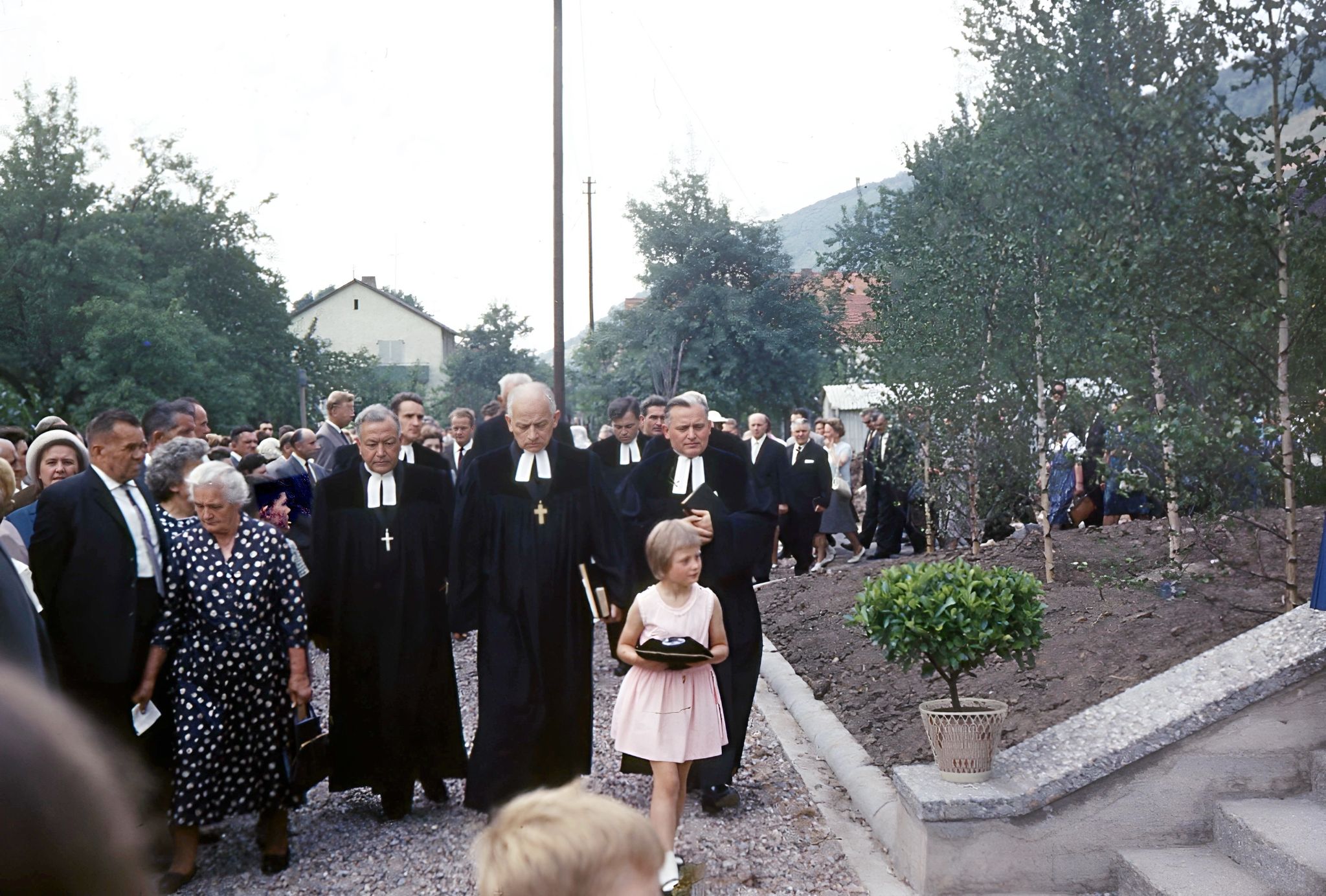 1966 650 Einweihung der neuen Kirche