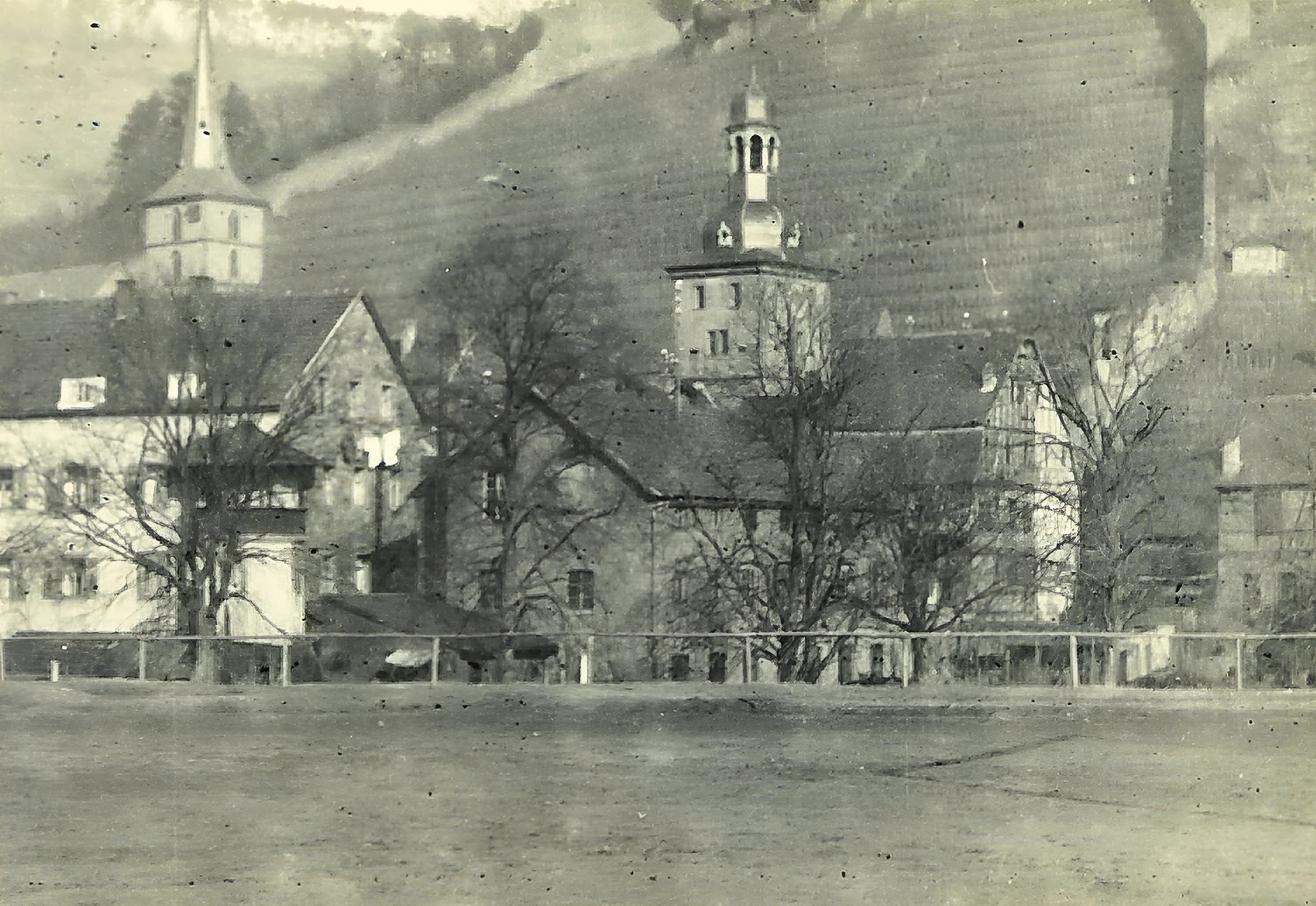 Blick vom Maindamm auf die Stadtmitte 1952