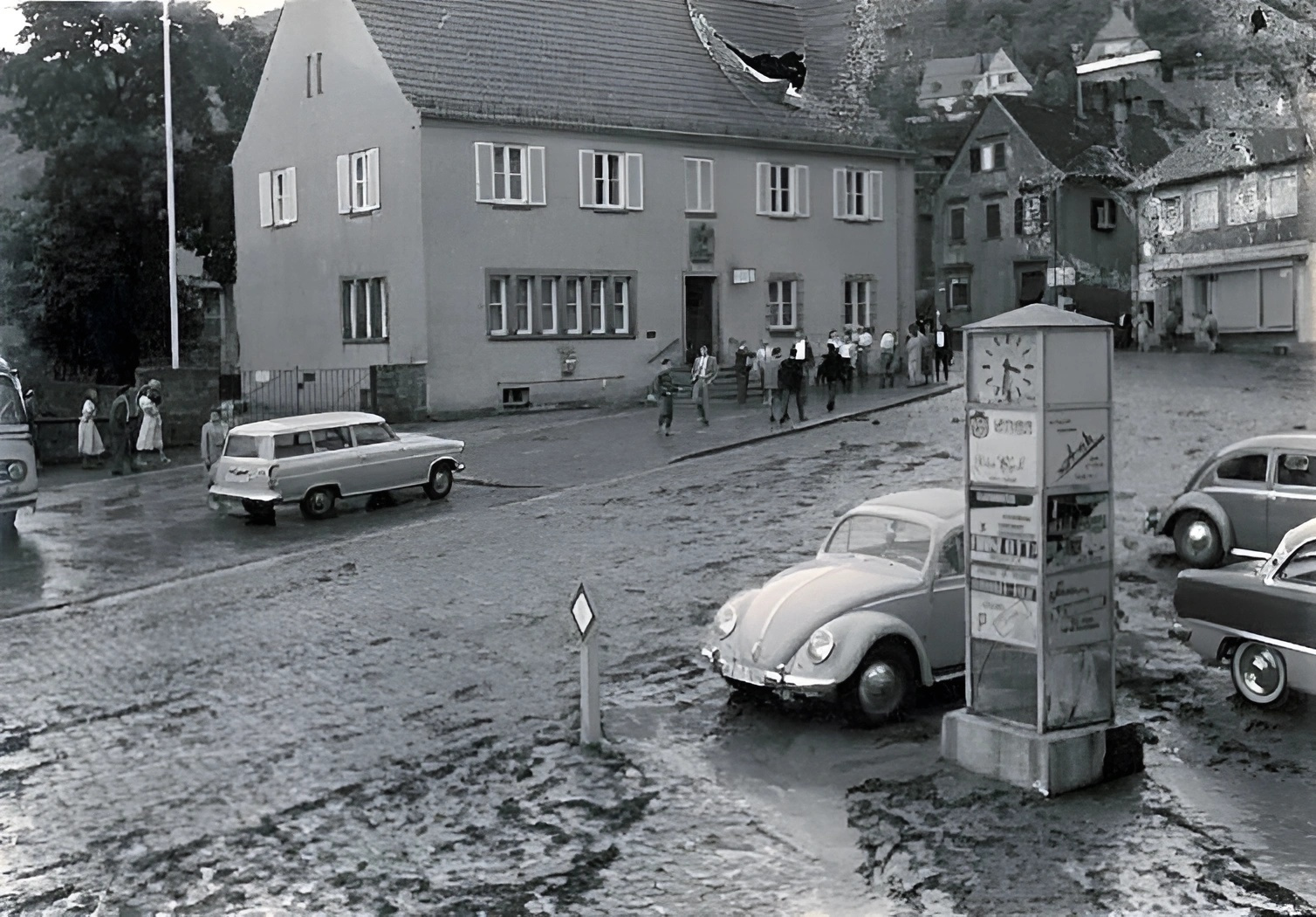 Der überflutete Marktplatz am 15. Mai 1960