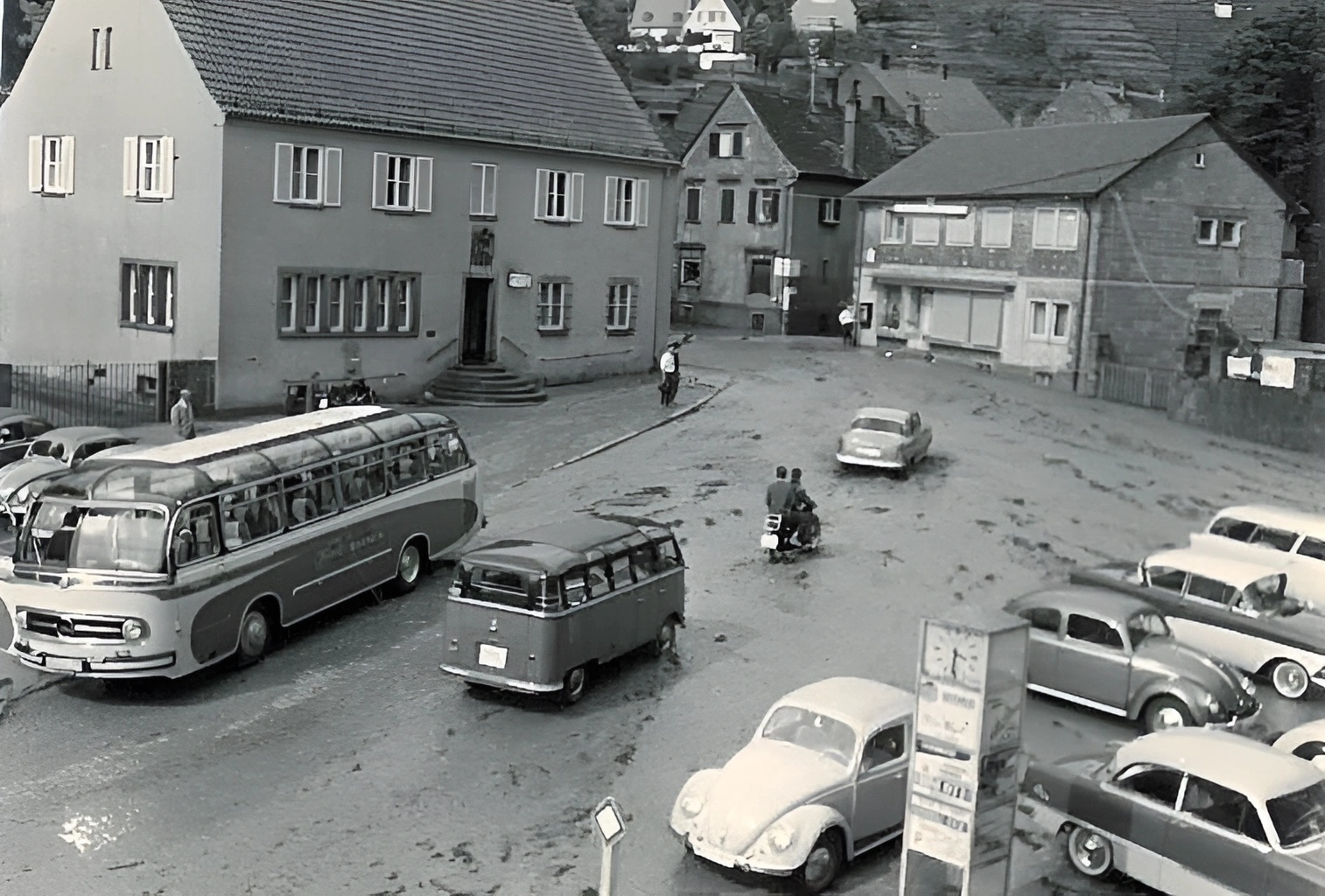 Der überflutete Marktplatz am 15. Mai 1960