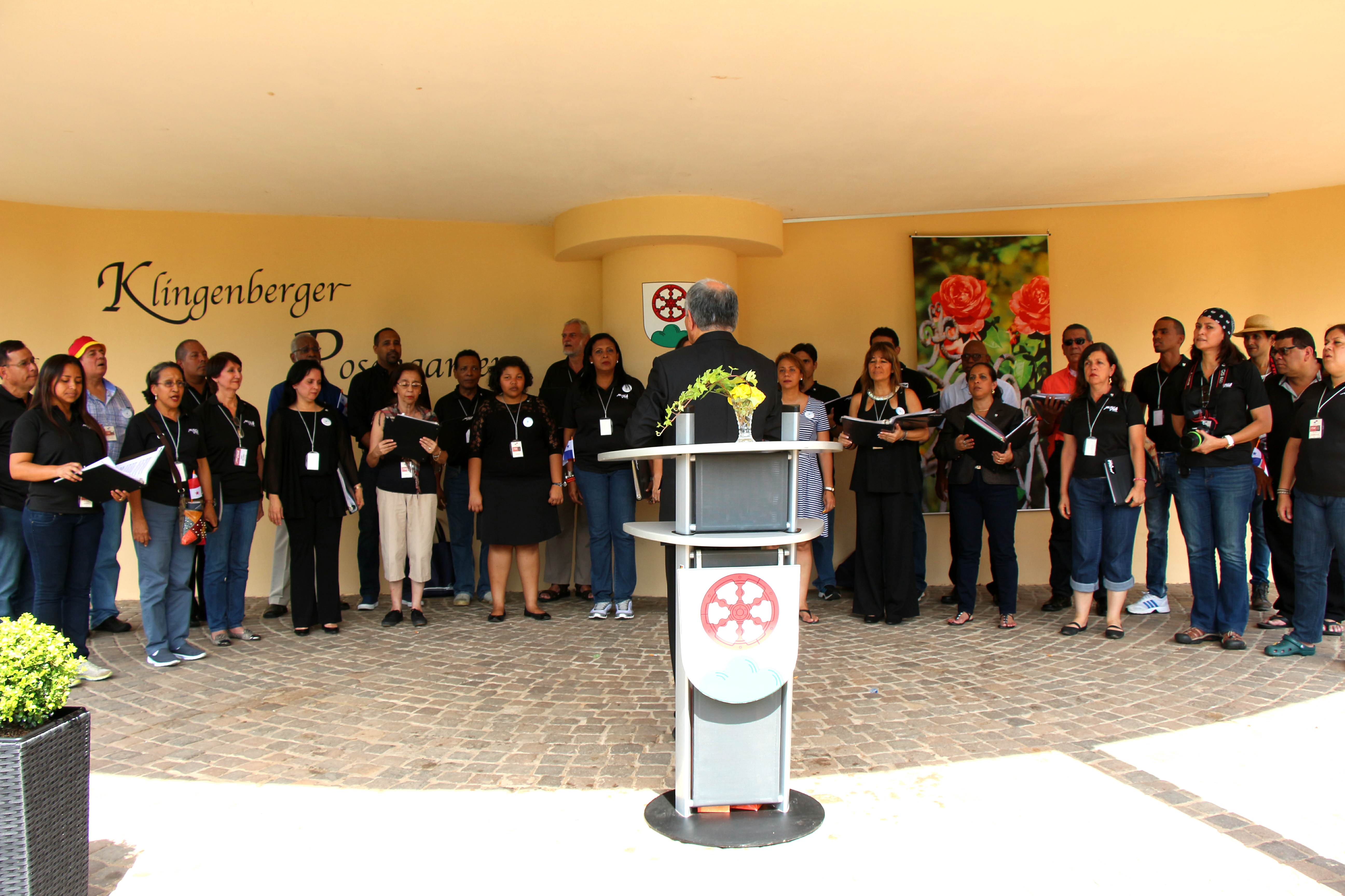 183 Teilnehmer des Chorwettbewerbs aus Panama 2014