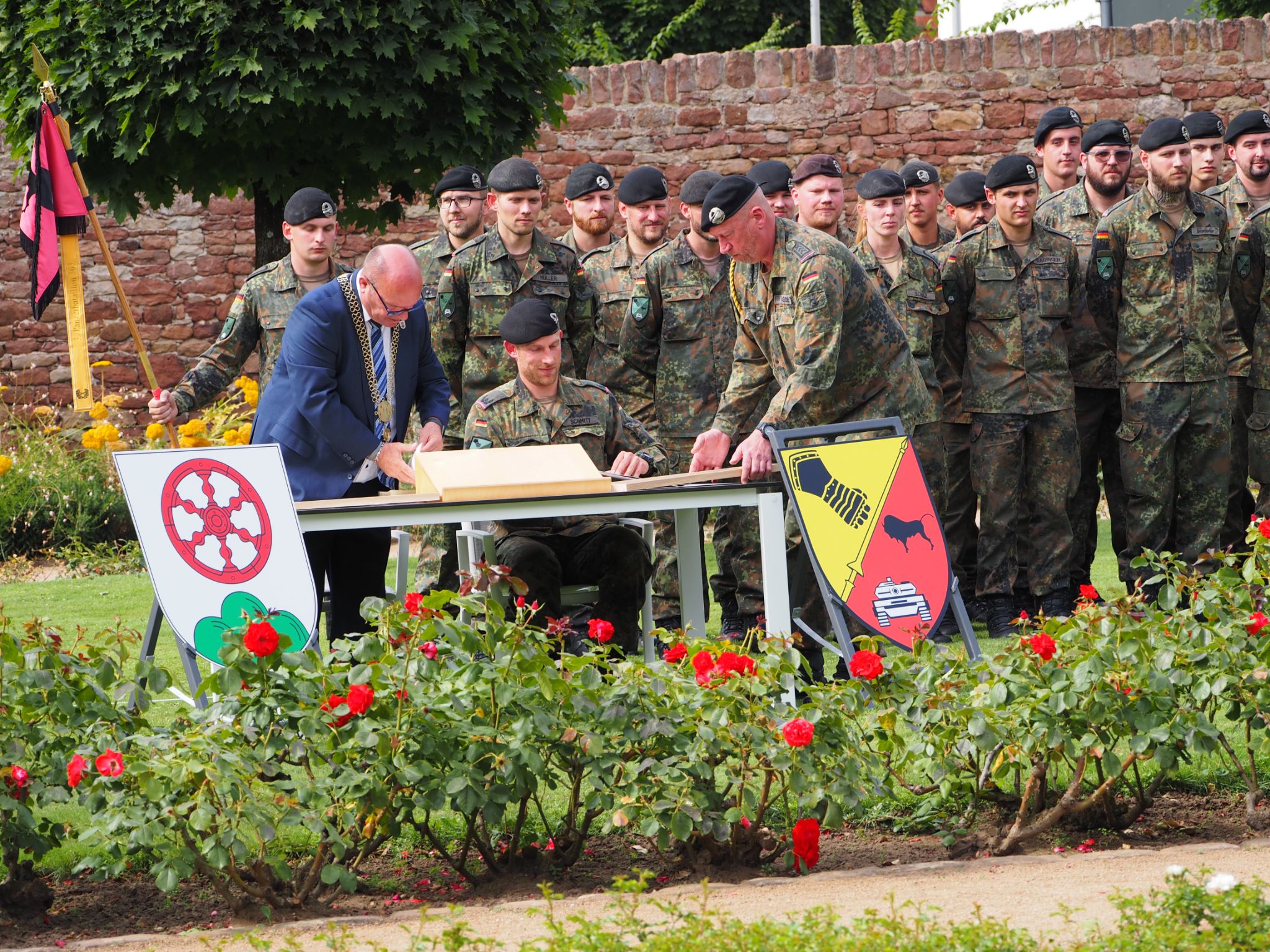 Besiegelung einer erneuten Patenschaft mit der 3. Kompanie 363