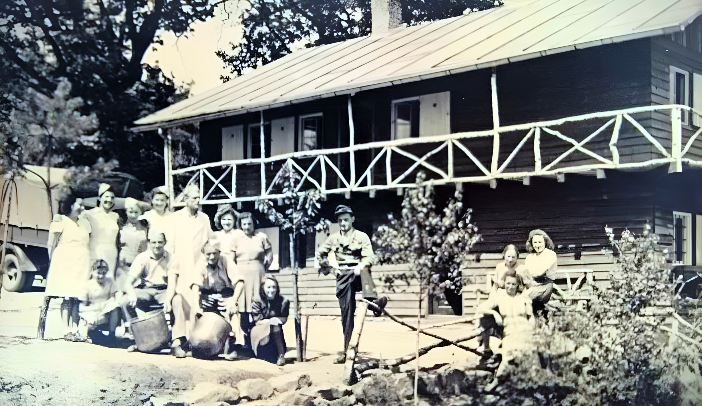 Die Belegschaft der Schokoladenproduktion 1950