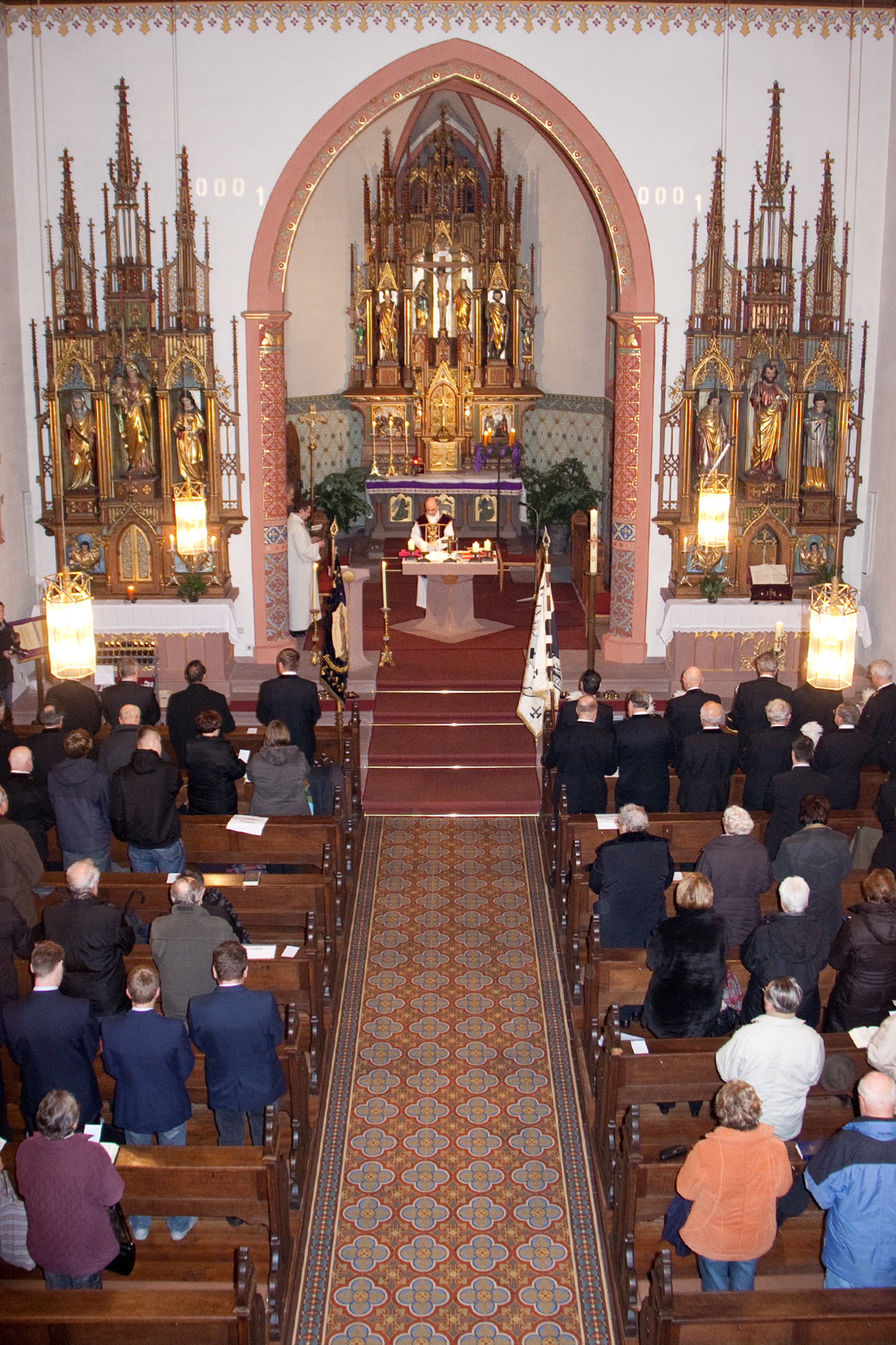 Während der Abschlussmesse in der Pfarrkirche St. Pankratius.