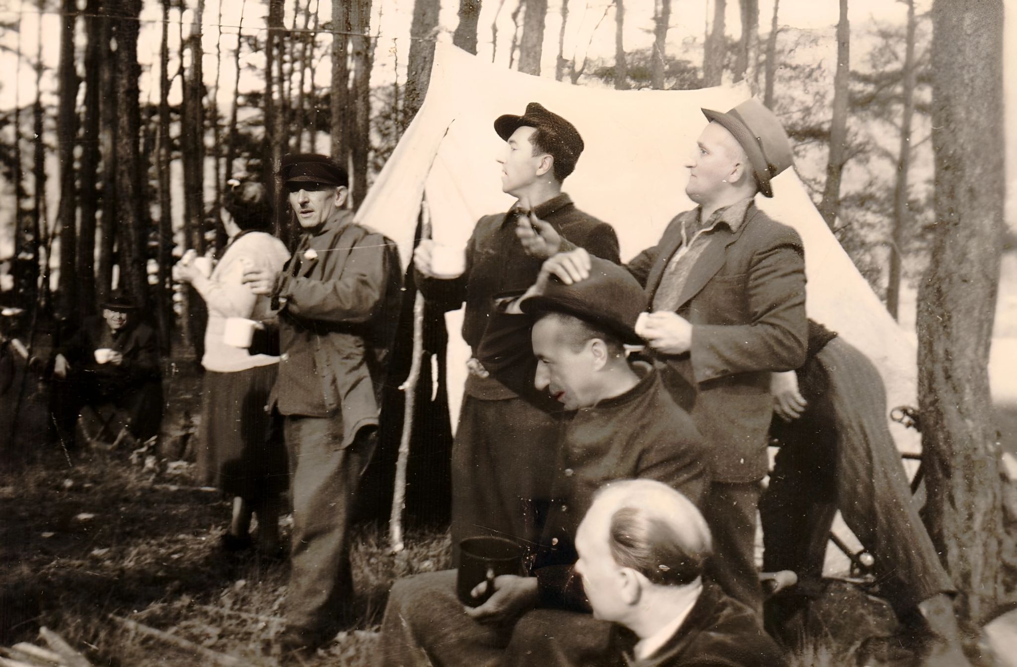 Waldpicknick beim Angelsportverein Klingenberg in Bürgstadt 1955