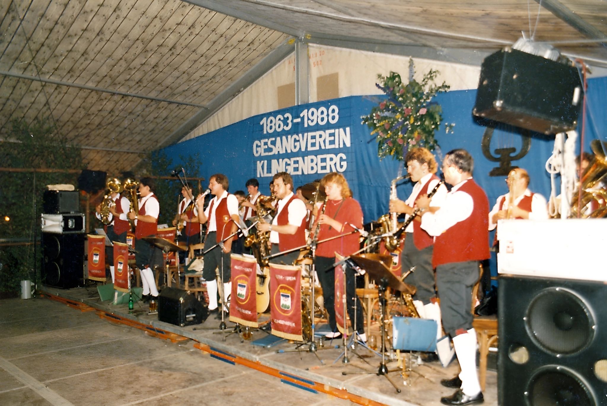 Die Tanzkapelle des Musikvereins Klingenberg im Jahr 1988