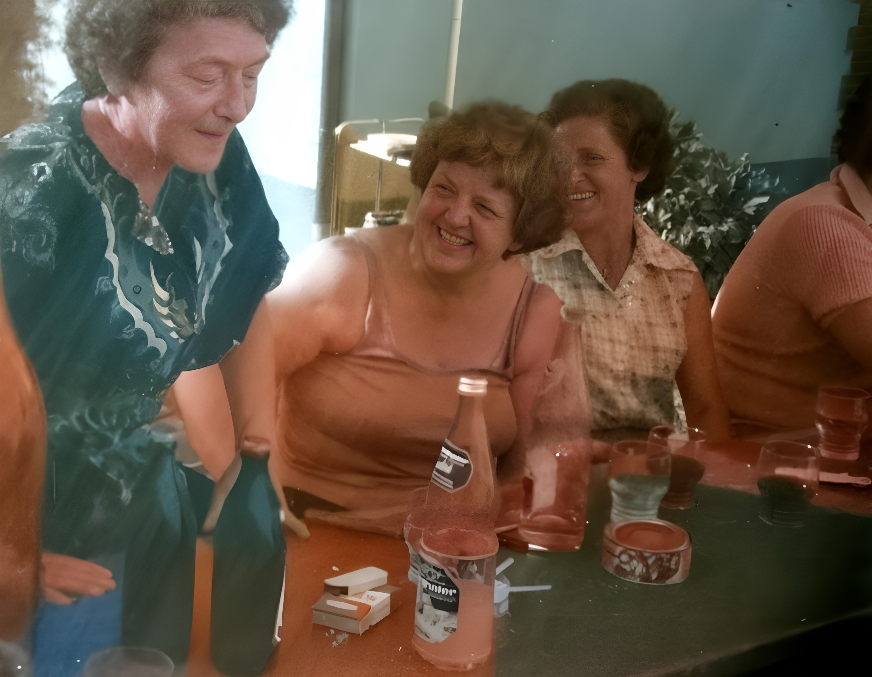 Im Hof bei Waldemar Kühn um 1975